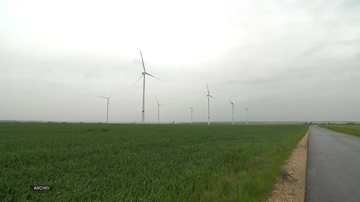 Strom so teuer wie nie wegen Dunkelflaute Grüner Strom bringt’s nicht