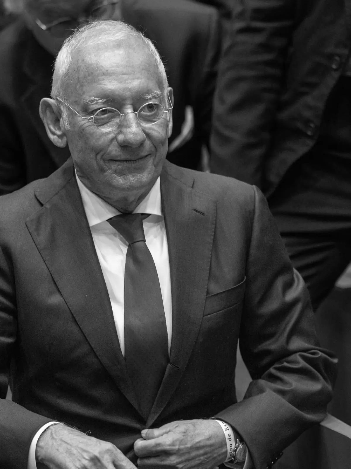 Bild zu: "Mango-Gründer stürzt in den Tod! Jetzt steht sein Sohn unter Verdacht "