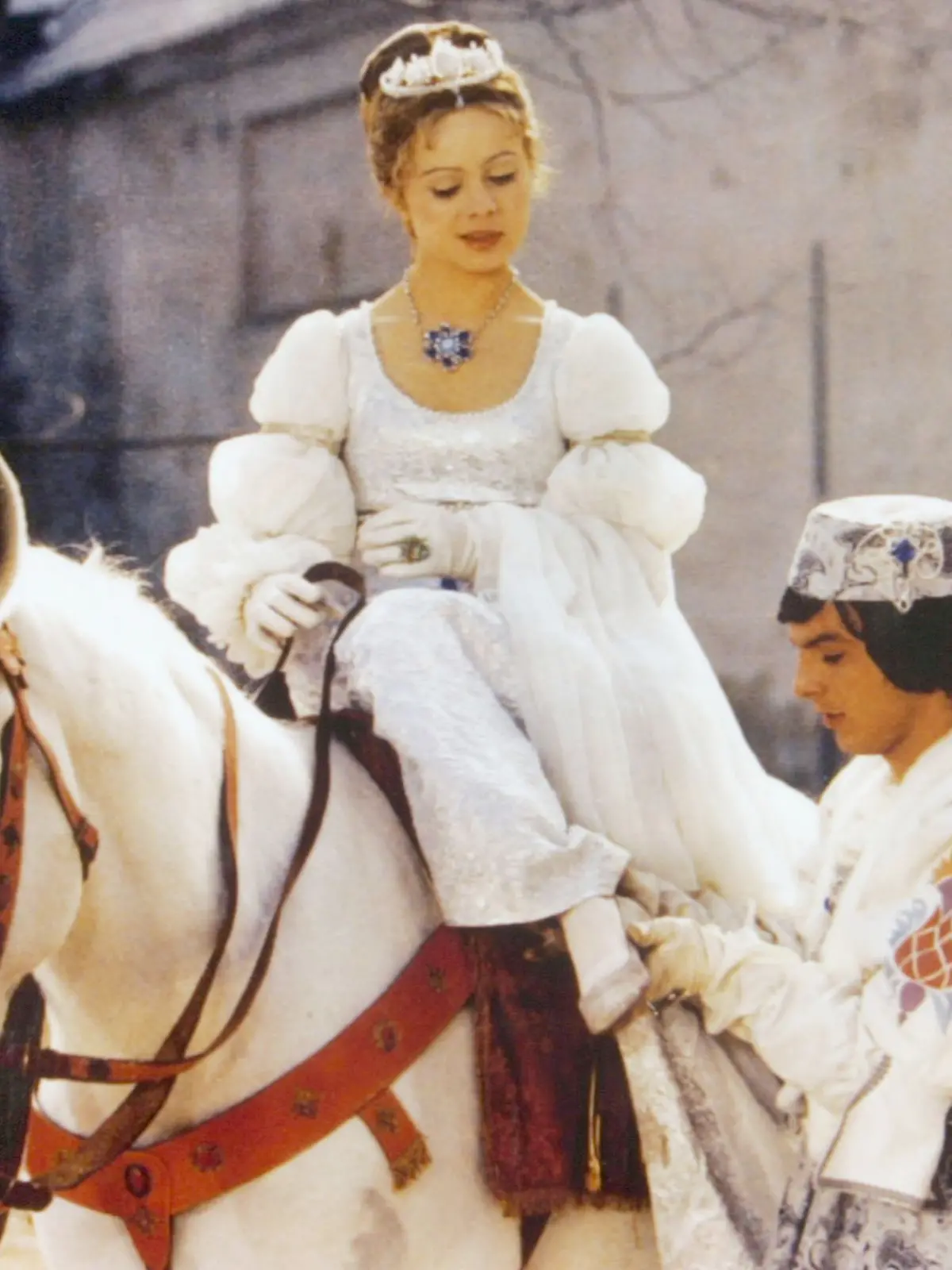 Bild zu: "So könnt ihr den Film-Klassiker „Drei Haselnüsse für Aschenbrödel” im TV sehen!"