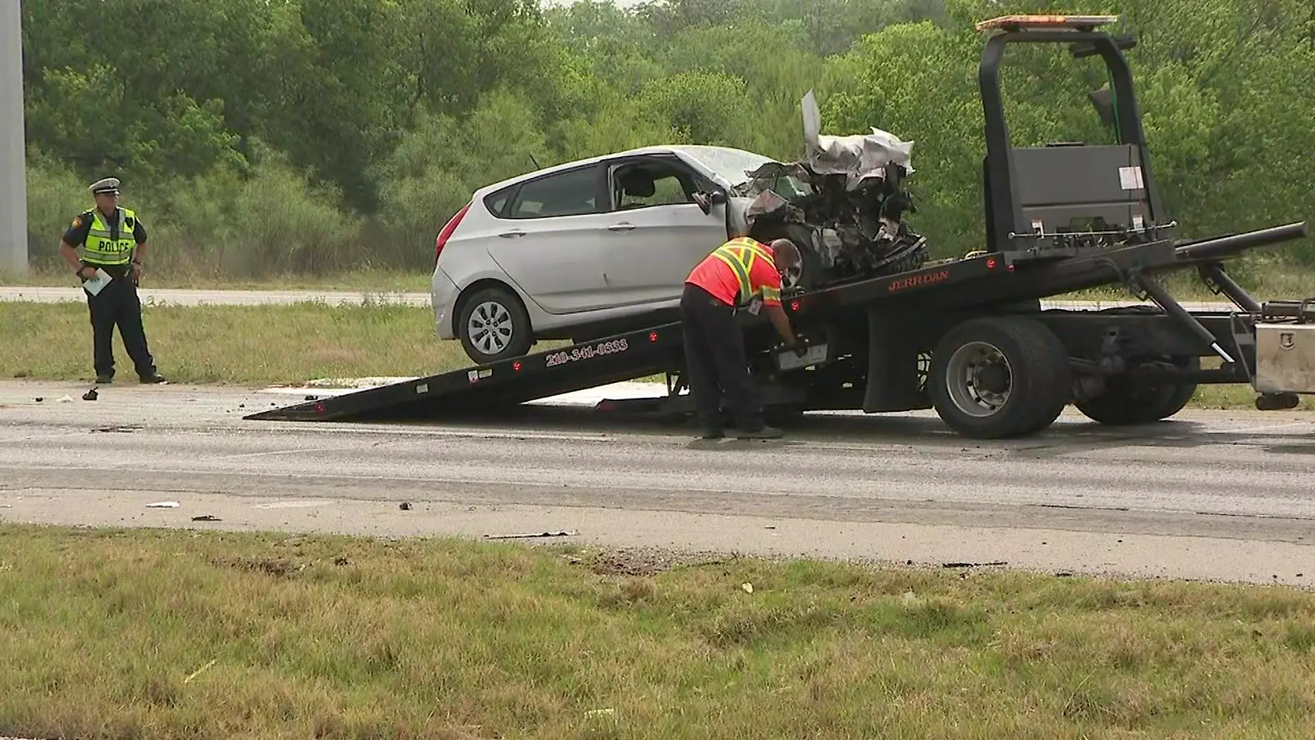 Der Mann, der Shirlene Hernandez angegriffen und ihr Auto gestohlen hat, verunglückt wenig später tödlich.
