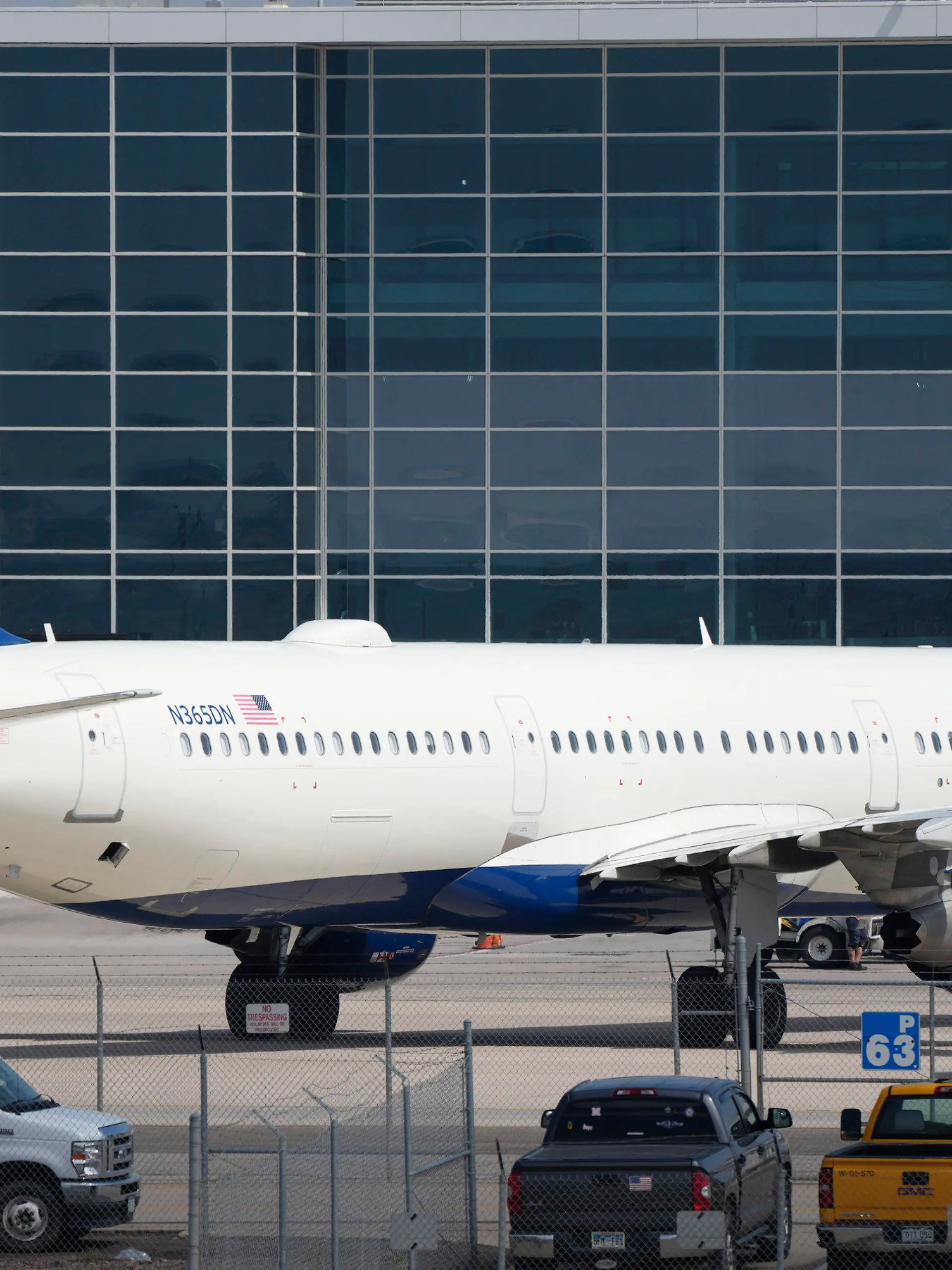 A Delta Airlines jetliner pulls into a gate at Denver International Airport Friday, May 26, 2023, in Denver. (AP Photo/David Zalubowski)