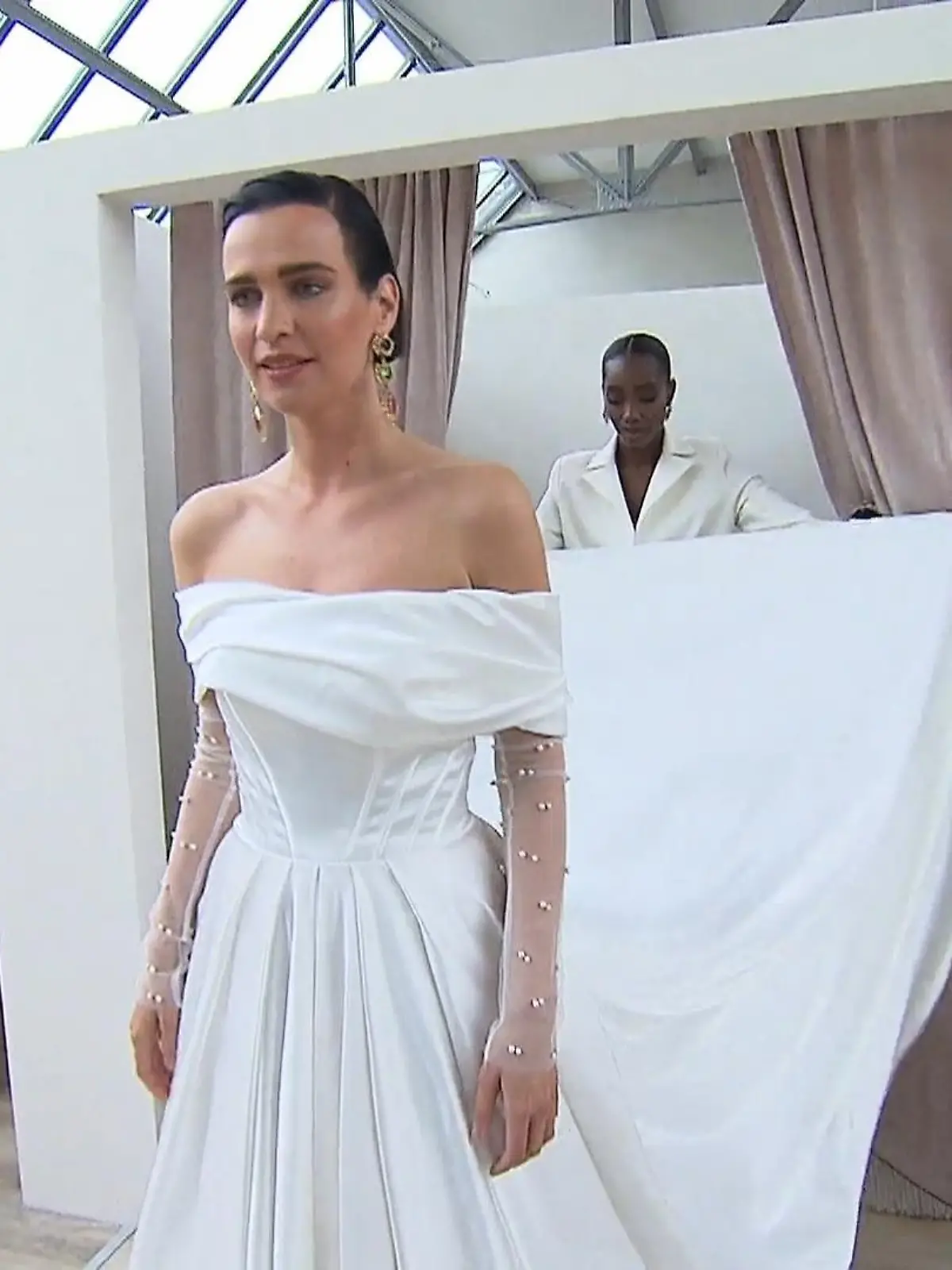 Bild zu: "Wird ihr Traum von der perfekten A-Linie wahr?"