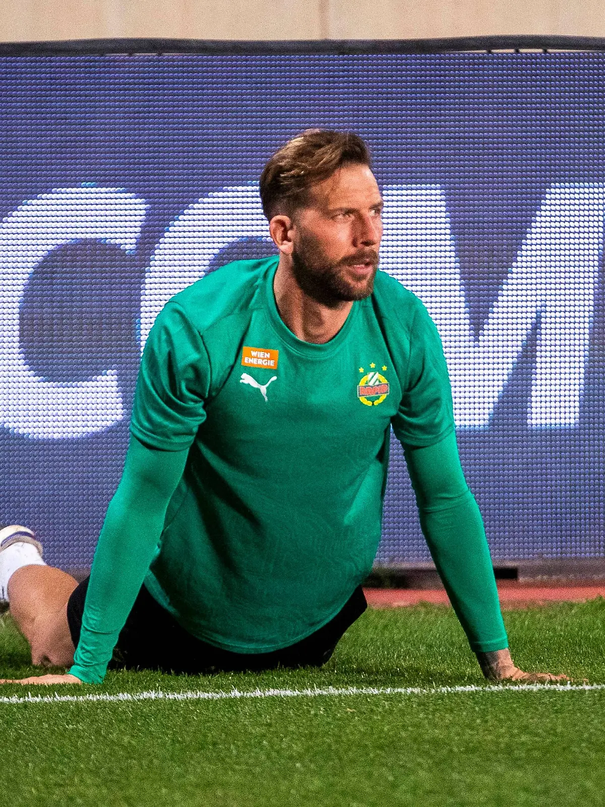 Guido Burgstaller fällt nach einer brutalen Attacke lange aus.