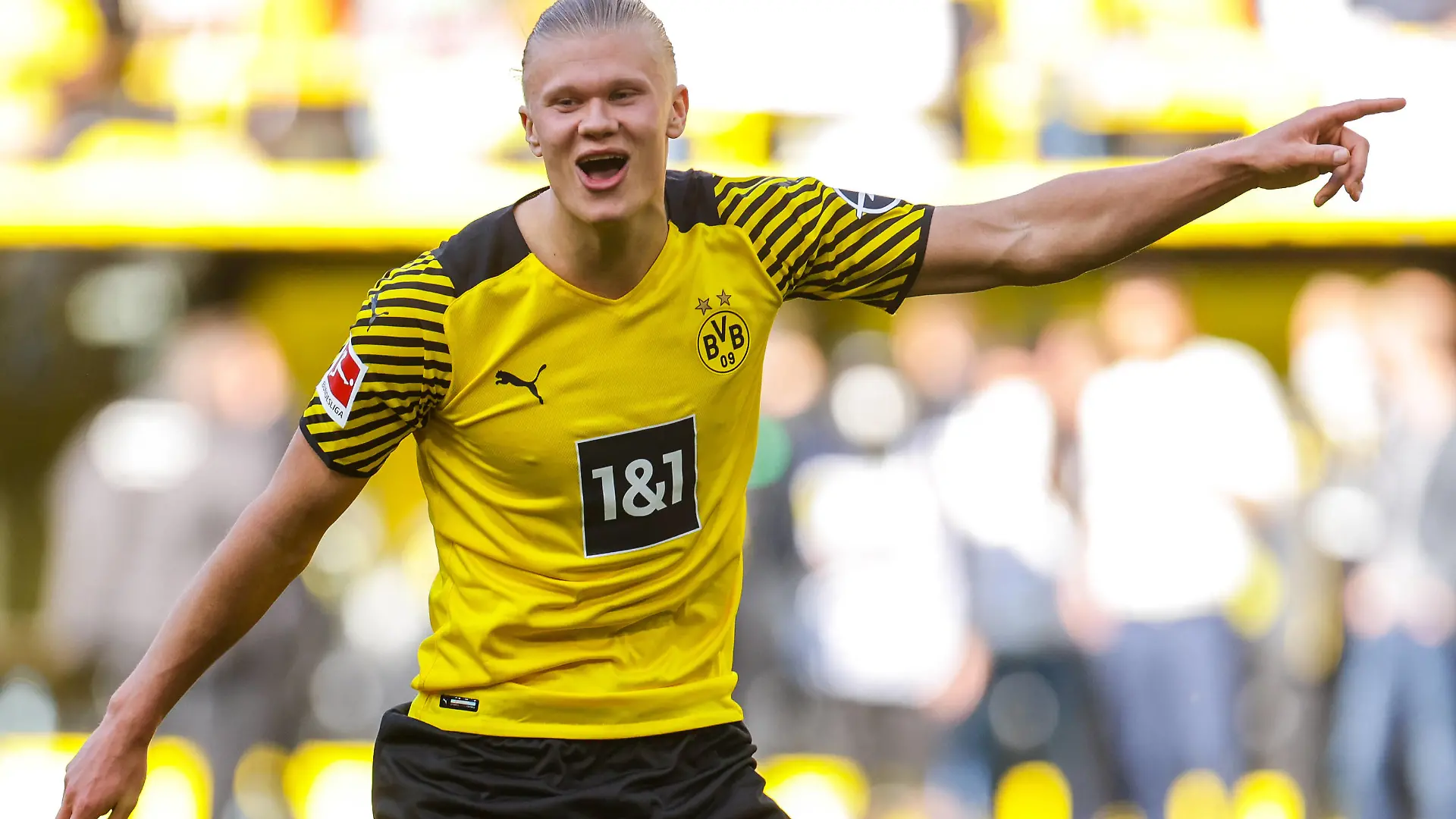 16.04.2022, Fussball, Saison 2021/2022, 1. Bundesliga, 30. Spieltag, Borussia Dortmund - VfL Wolfsburg, Erling Haaland Borussia Dortmund, Foto: Dennis Ewert/RHR-FOTO xRHR-FOTO/DEx *** 16 04 2022, Football, 2021 2022 season, 1 Bundesliga, Matchday 30, Borussia Dortmund VfL Wolfsburg, Erling Haaland Borussia Dortmund , Photo Dennis Ewert RHR PHOTO xRHR PHOTO DEx
