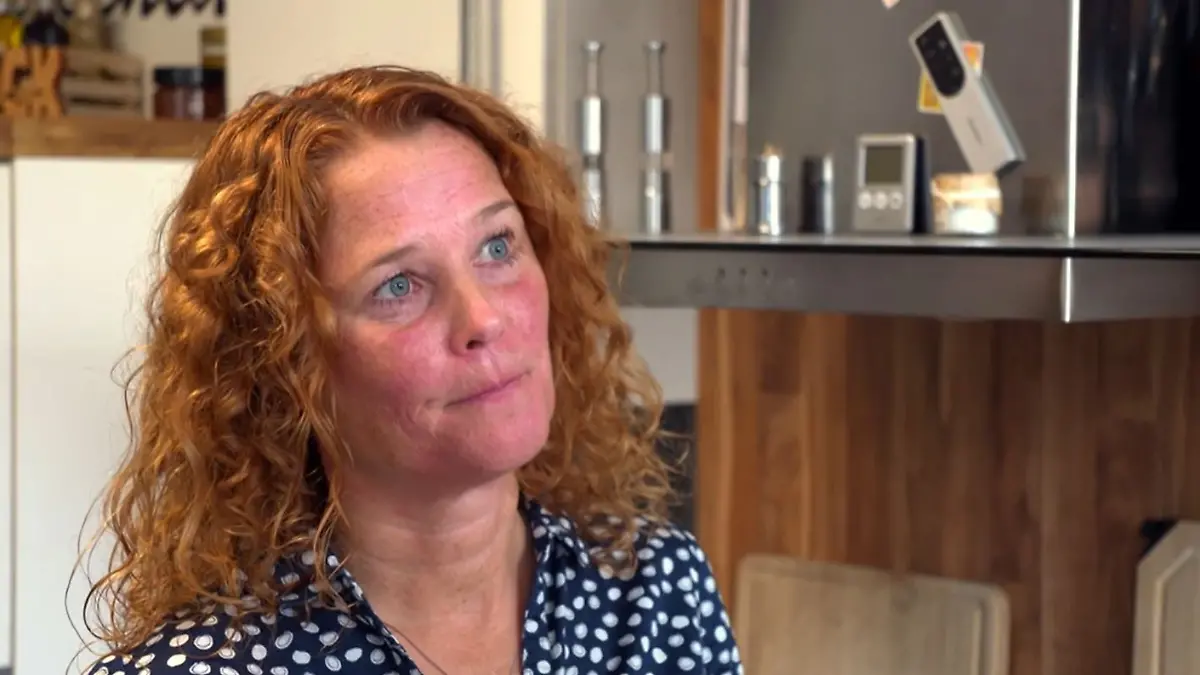 Maja (46) kaufte ein verseuchtes Haus