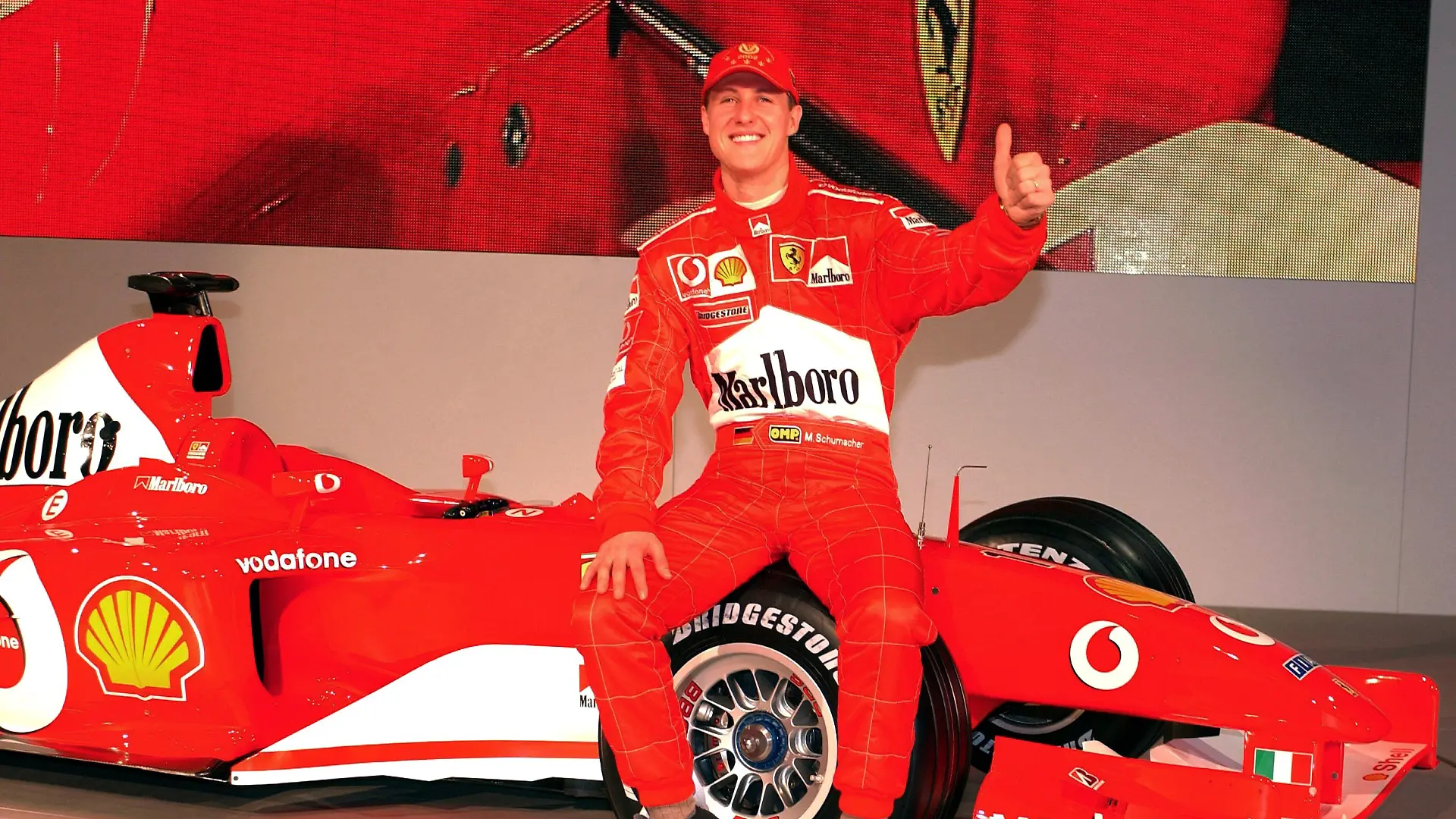 Michael Schumacher bei der Präsentation des Ferrari „F2003-GA” für die Saison 2003.
