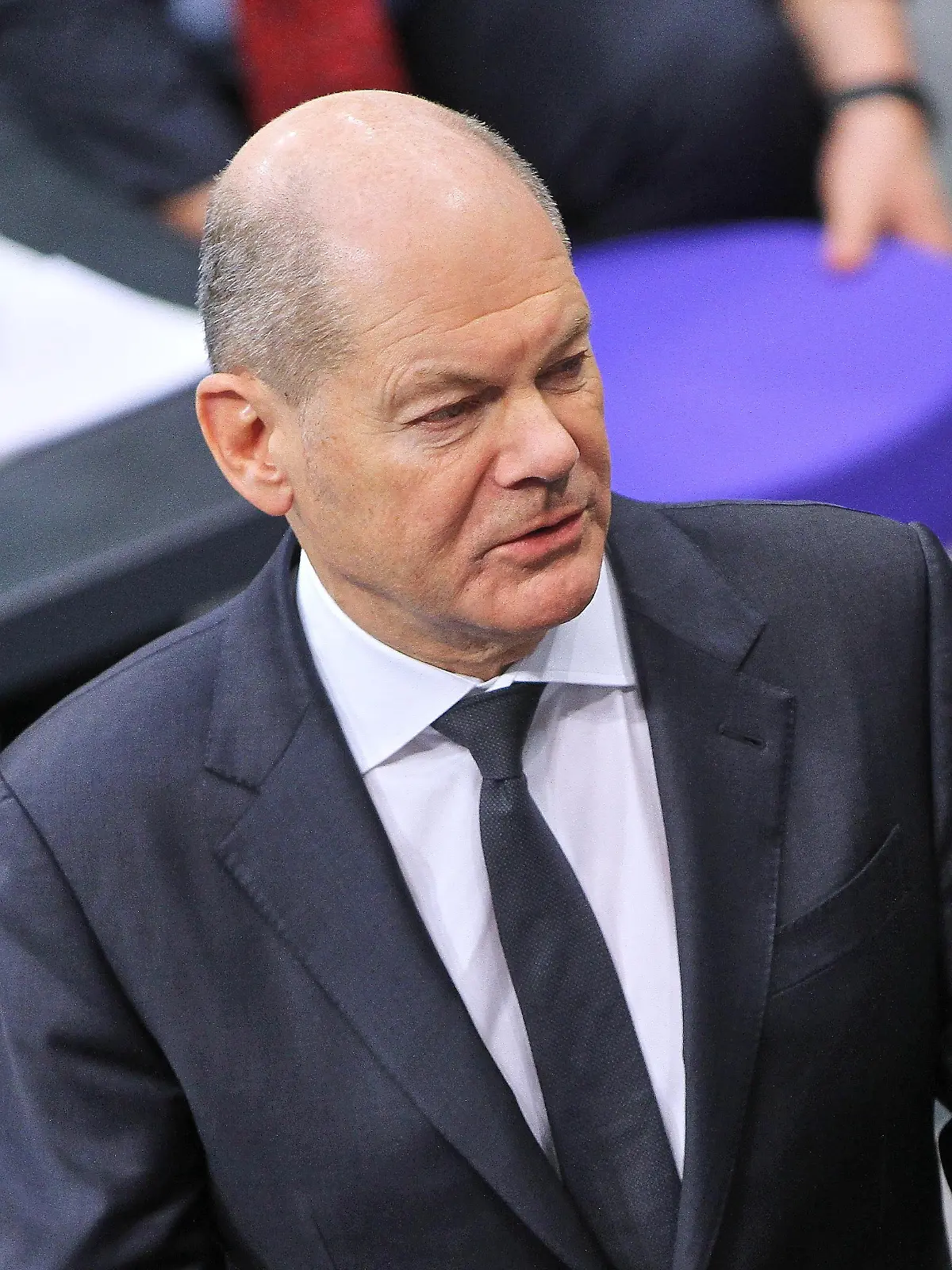 Bild zu: "Kalte Schulter für Esken! Frost-Kanzler Scholz sorgt wieder für Aufsehen"