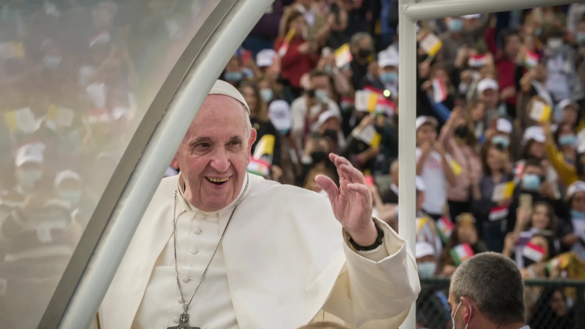 March 7, 2021: Erbil, Franso Hariri Stadium. Pope Francis celebrates the Holy Mass to the Iraqi Christians.. Pope Fencis arrives to the stadium.
