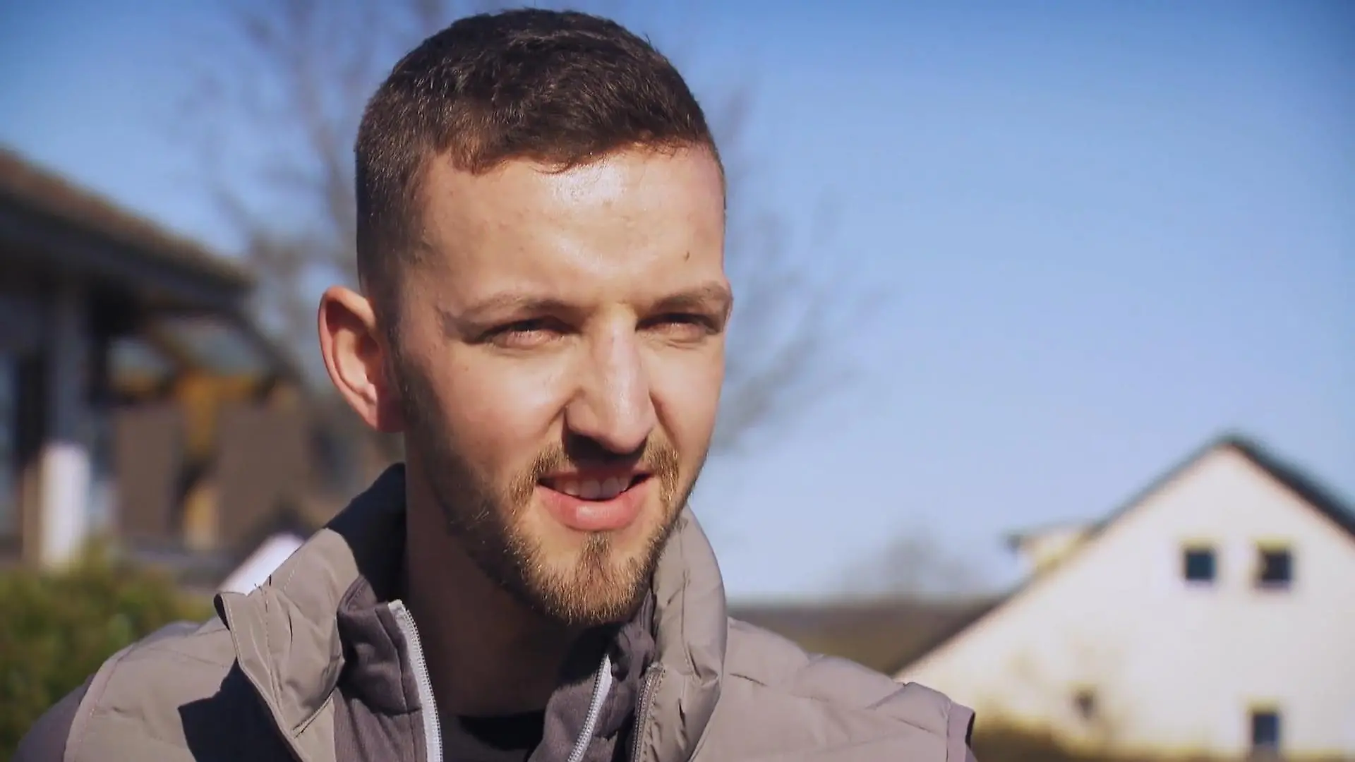 Michael achtet bei der Liebessuche nicht aufs Geschlecht Bisexueller Landwirt bei "Bauer sucht Frau"