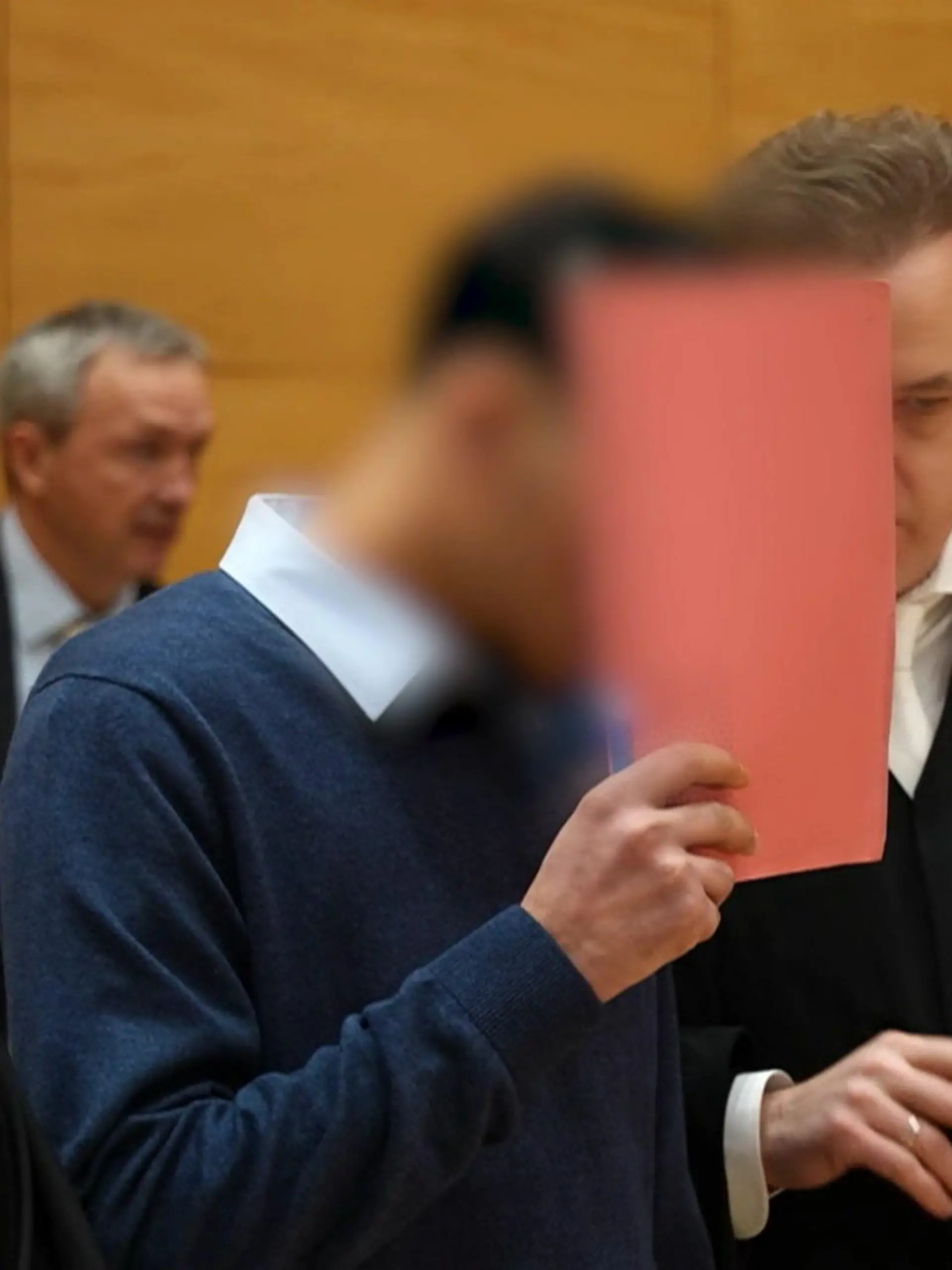 Bild zu: "„Hör auf zu lachen und verrecke im Knast!”"