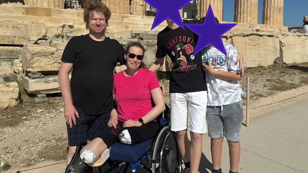 Cornelius, Nadine und die beiden Söhne im ersten Urlaub, der seit vielen Jahren möglich war