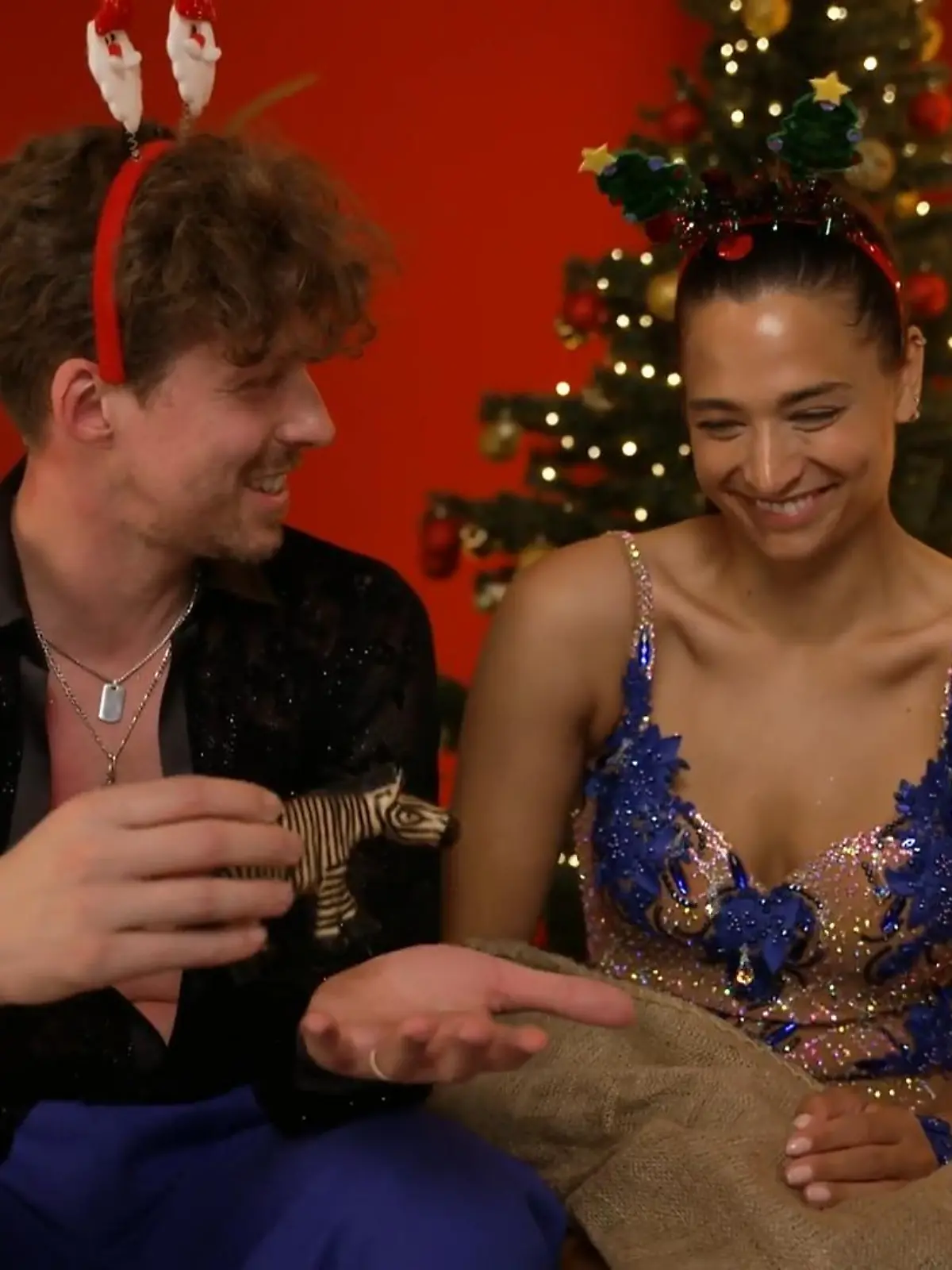 Valentin Lusin und Amira Pocher im „Let’s Dance”-Quiz.