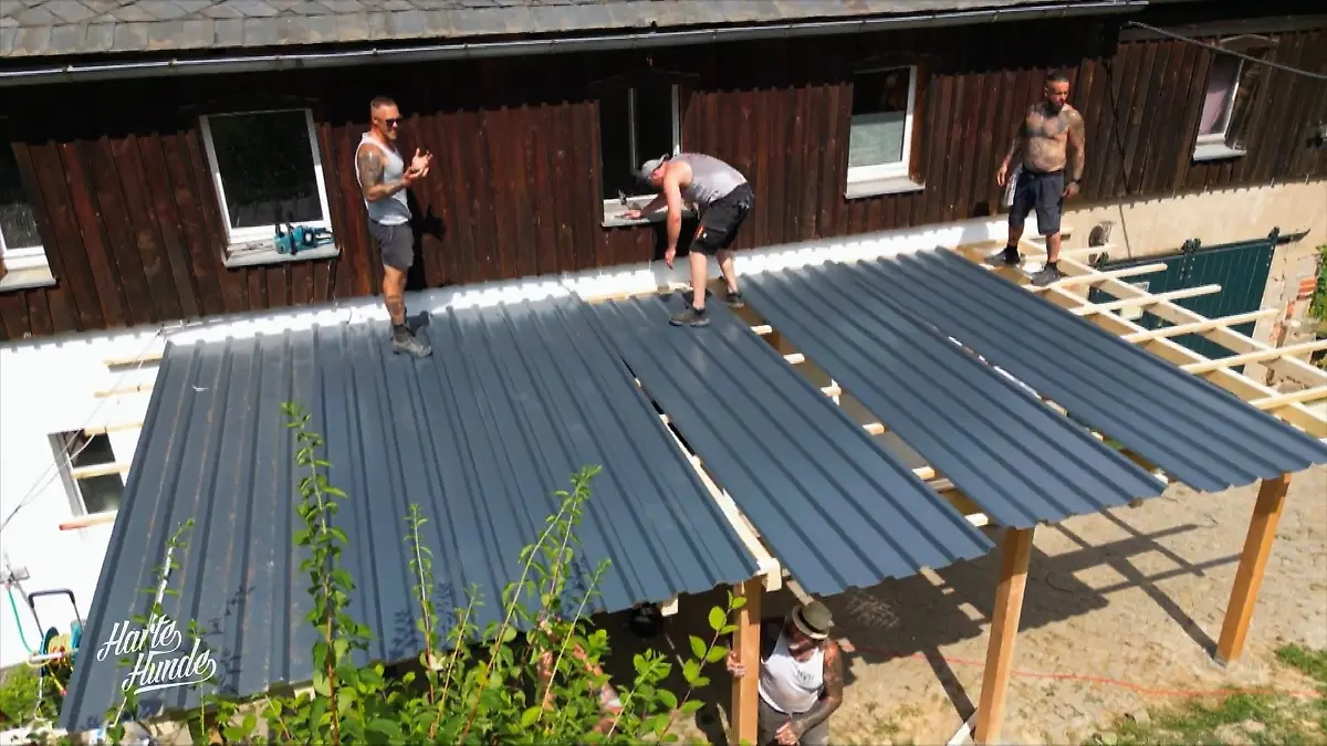 Dacharbeiten unter extremen Bedingungen Hitze pur