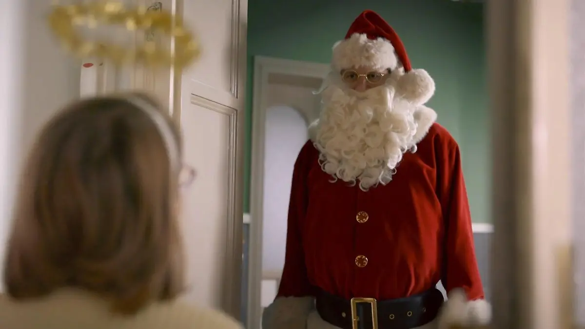 Benedikt wird für Maja zum Weihnachtsmann Die „Unter uns“-Wochenvorschau (Teil 2)