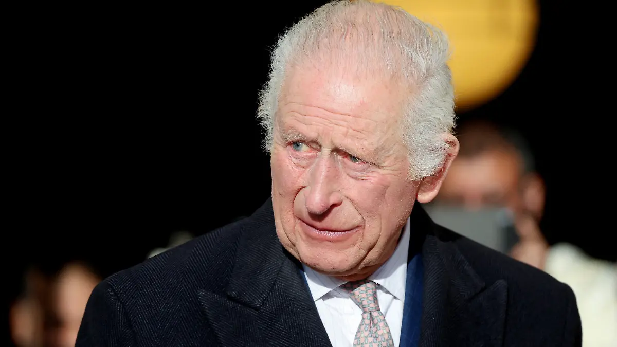 König Charles III. bei einem Empfang im Rathaus von Waltham Forest im Osten Londons, um den Zusammenhalt in der Gemeinde zu feiern - Dezember 2024