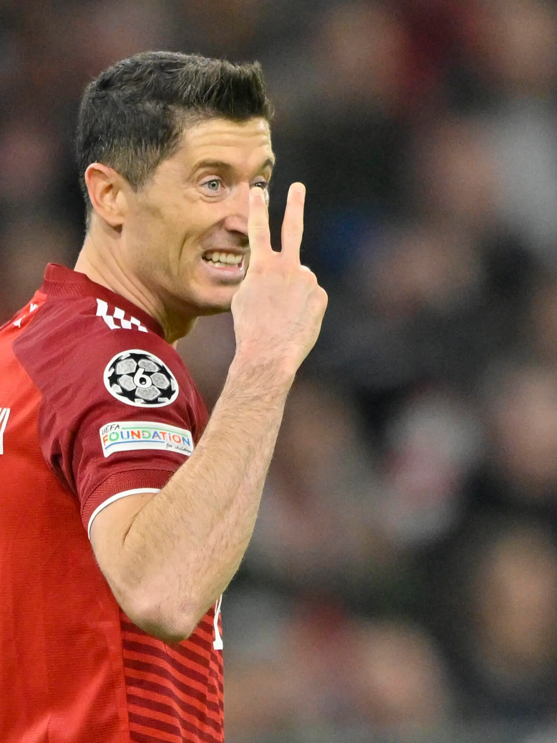  Robert Lewandowski FC Bayern Muenchen FCB 09 Gestik Geste Aufpassen Viertelfinale Rueckspiel Champions Leagure CL FC Bayern Muenchen vs FC Villarreal FCV 12.04.2022 DFL REGULATIONS PROHIBIT ANY USE OF PHOTOGRAPHS AS IMAGE SEQUENCES AND/OR QUASI-VIDEO Viertelfinale Rueckspiel Champions Leagure CL FC Bayern Muenchen vs FC Villarreal FCV *** Robert Lewandowski FC Bayern Muenchen FCB 09 gesture gesture watch quarterfinal second leg Champions Leagure CL FC Bayern Muenchen vs FC Villarreal FCV 12 04 2022 DFL REGULATIONS PROHIBIT ANY USE OF PHOTOGRAPHS AS IMAGE SEQUENCES AND OR QUASI VIDEO quarterfinal second leg Champions Leagure CL FC Bayern Muenchen vs FC Villarreal FCV