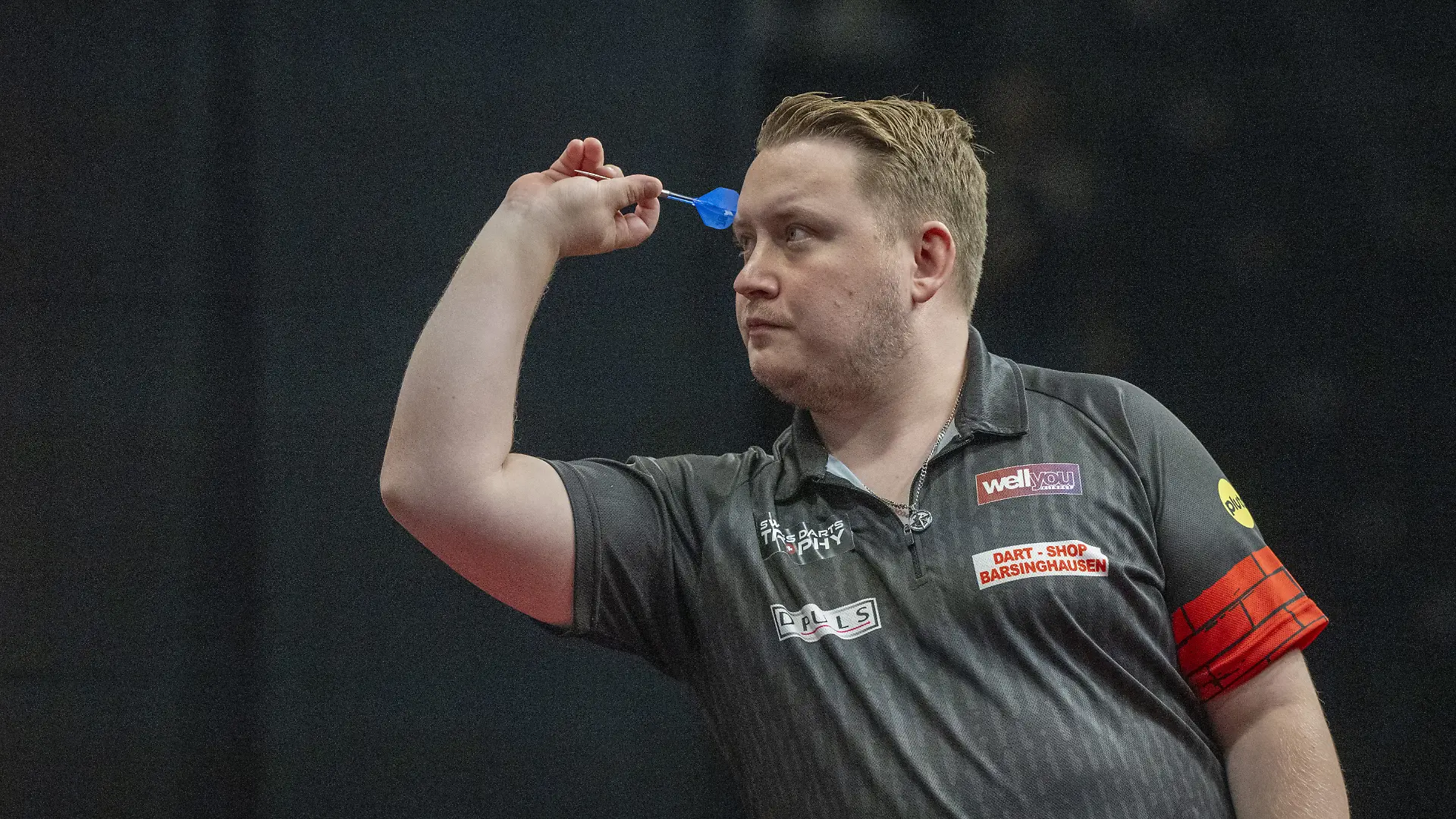Martin Schindler aus Deutschland im Viertelfinale der PDC European Tour Swiss Darts Trophy in der St. Jakob Halle in Basel, Schweiz, 29. September 2024
