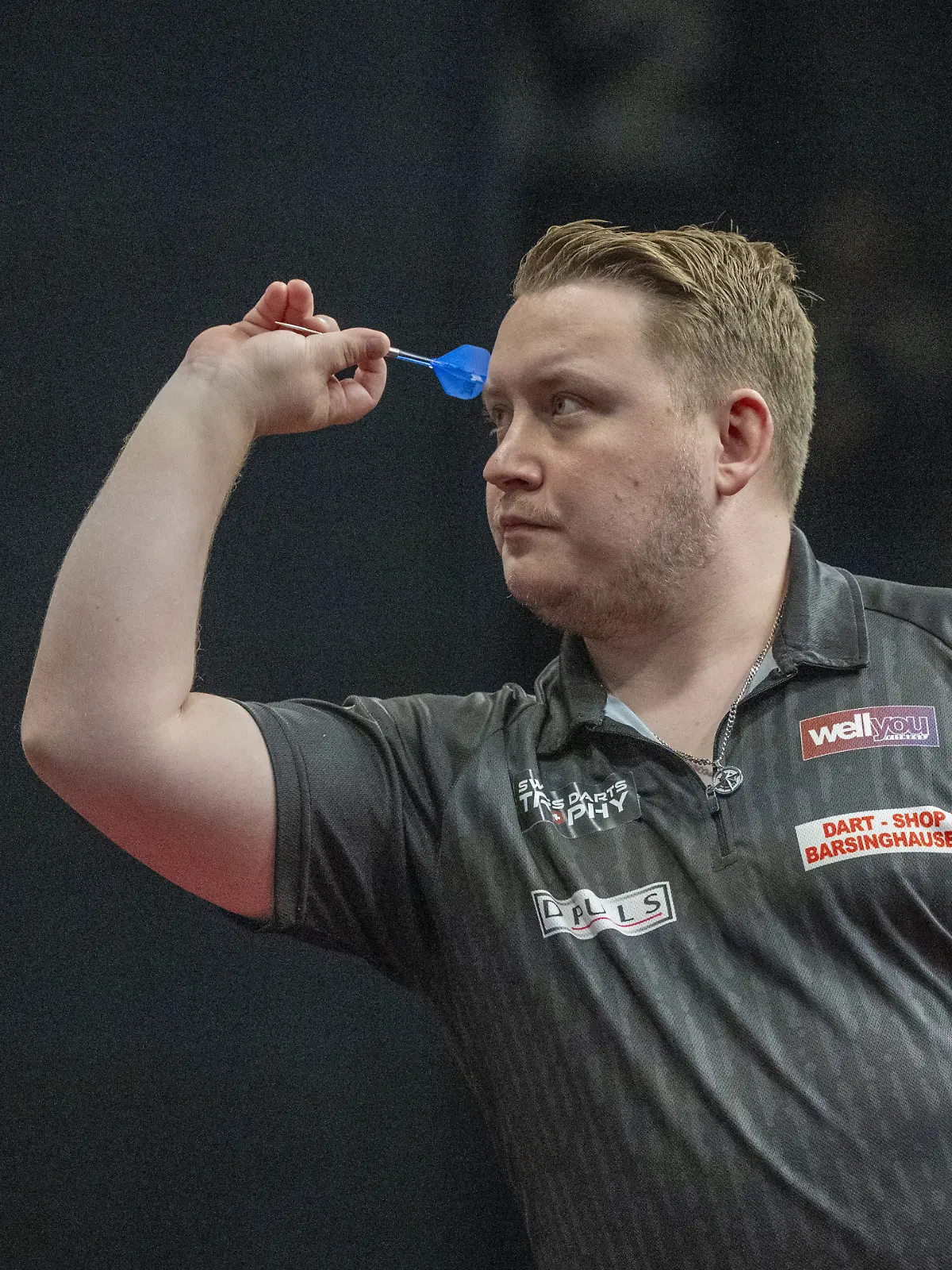 Martin Schindler aus Deutschland im Viertelfinale der PDC European Tour Swiss Darts Trophy in der St. Jakob Halle in Basel, Schweiz, 29. September 2024