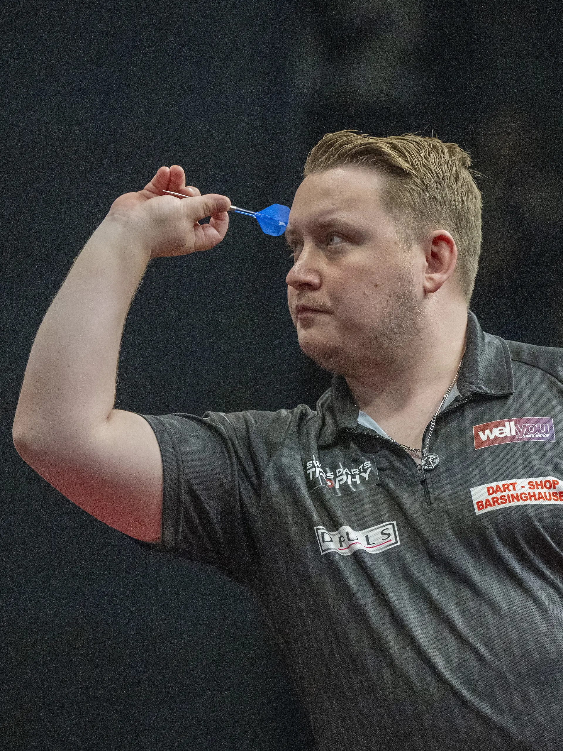 Martin Schindler aus Deutschland im Viertelfinale der PDC European Tour Swiss Darts Trophy in der St. Jakob Halle in Basel, Schweiz, 29. September 2024