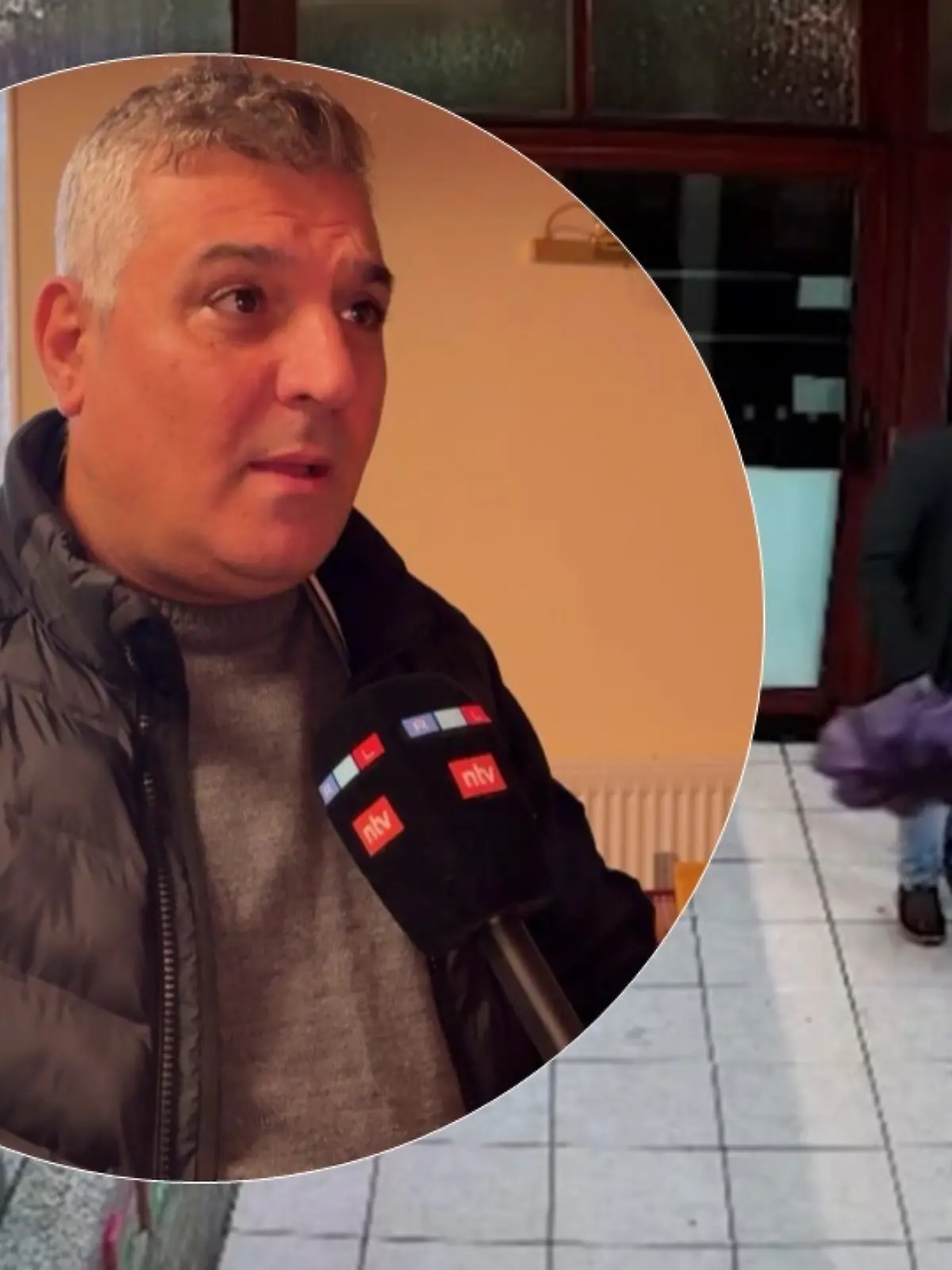 Dönerladen-Besitzer packt über Anschläger aus.