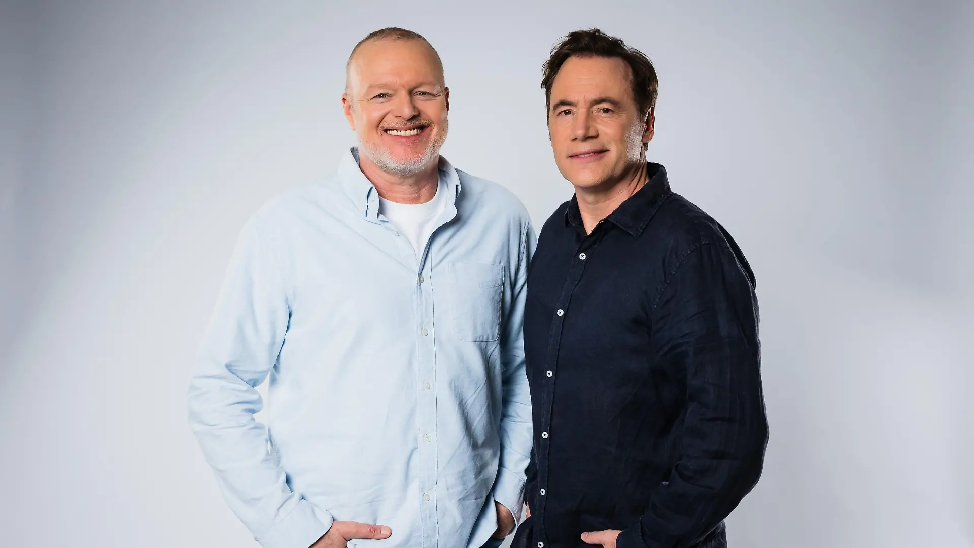 Stefan Raab (l.) und Michael Bully Herbig bilden in einer neuen Live-Show ein Dreamteam und treten gegen einen Kandidaten an, der drei Mitbewerber besiegt hat.