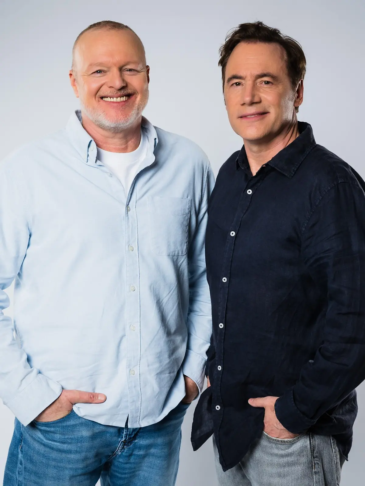 Stefan Raab (l.) und Michael Bully Herbig bilden in einer neuen Live-Show ein Dreamteam und treten gegen einen Kandidaten an, der drei Mitbewerber besiegt hat.
