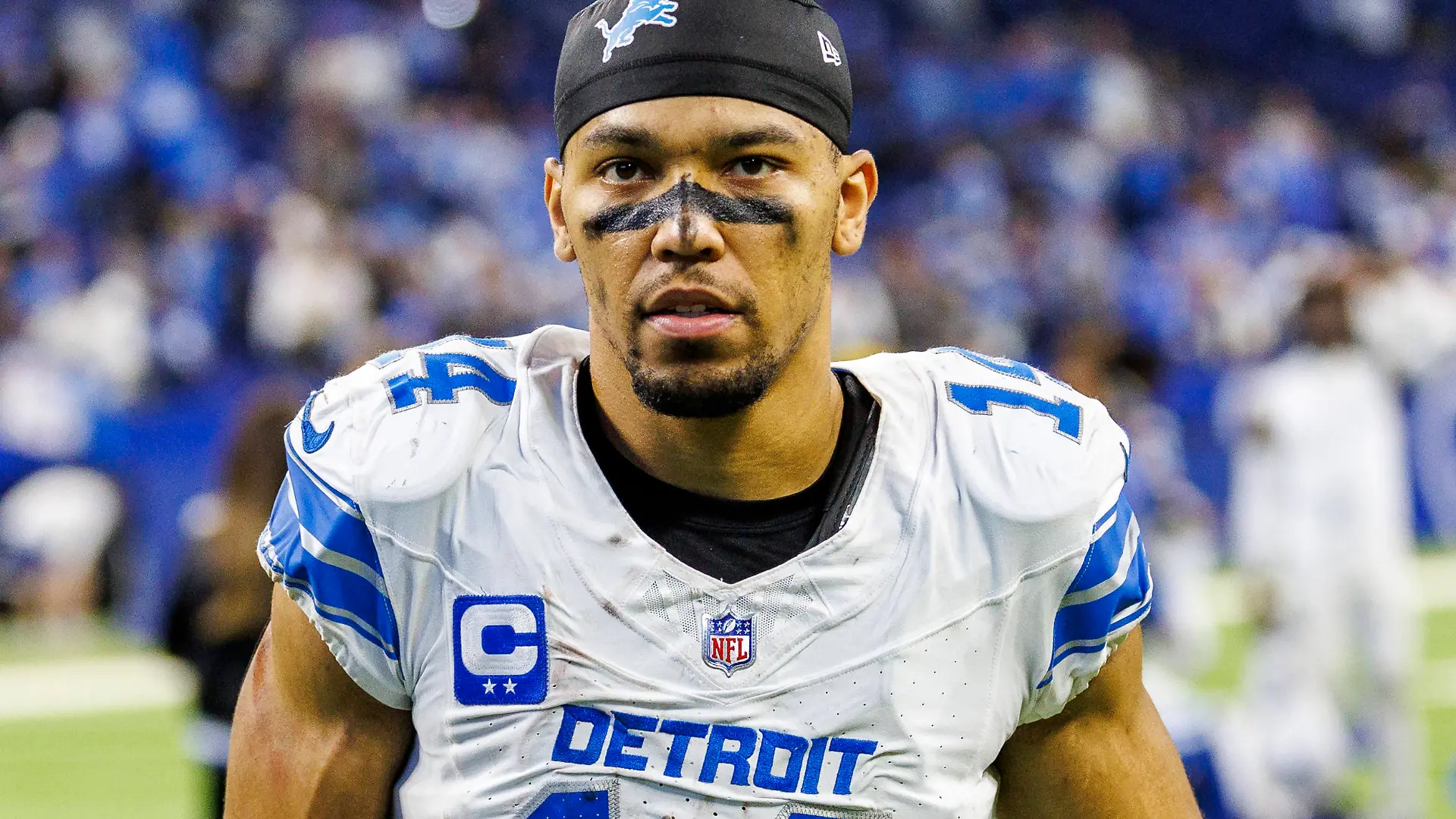 Detroit Lions Wide Receiver Amon-Ra St. Brown nach dem Spiel gegen die Indianapolis Colts im Lucas Oil Stadium in Indianapolis.  
