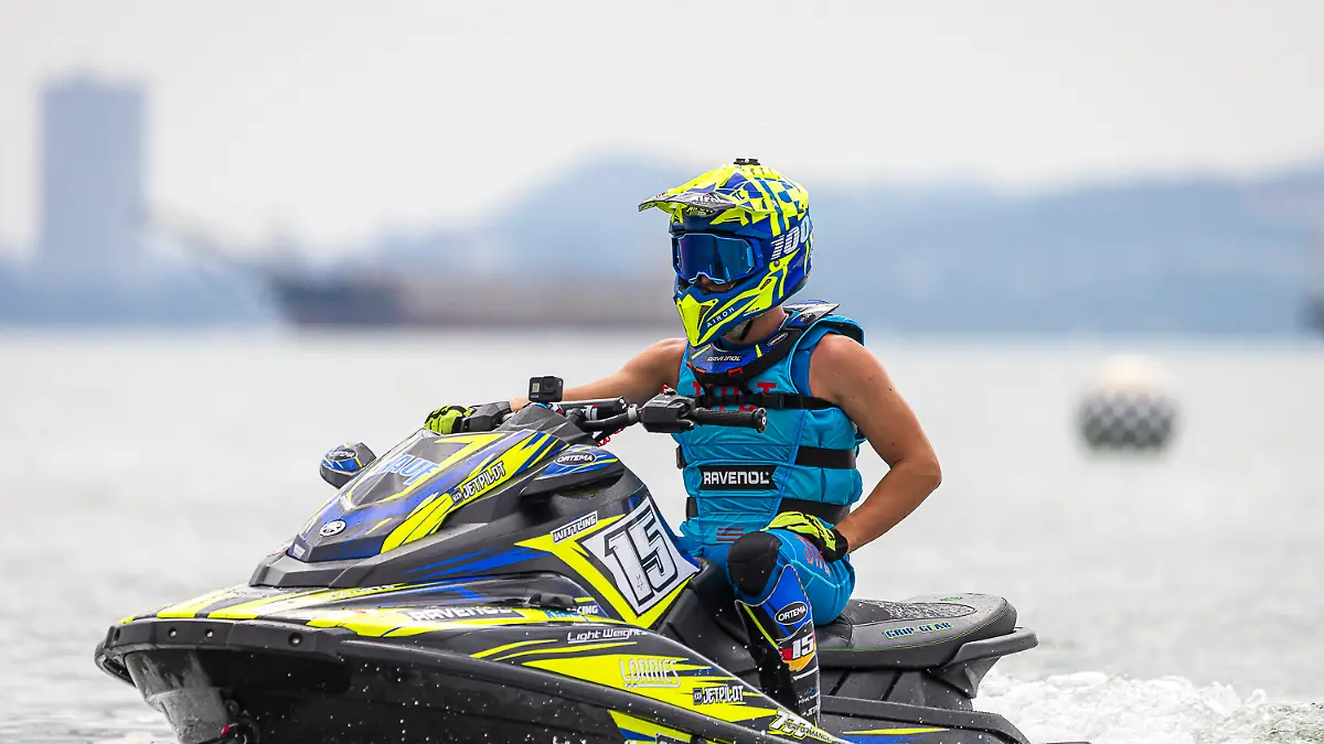 Nils Wittling auf seinem Jetski