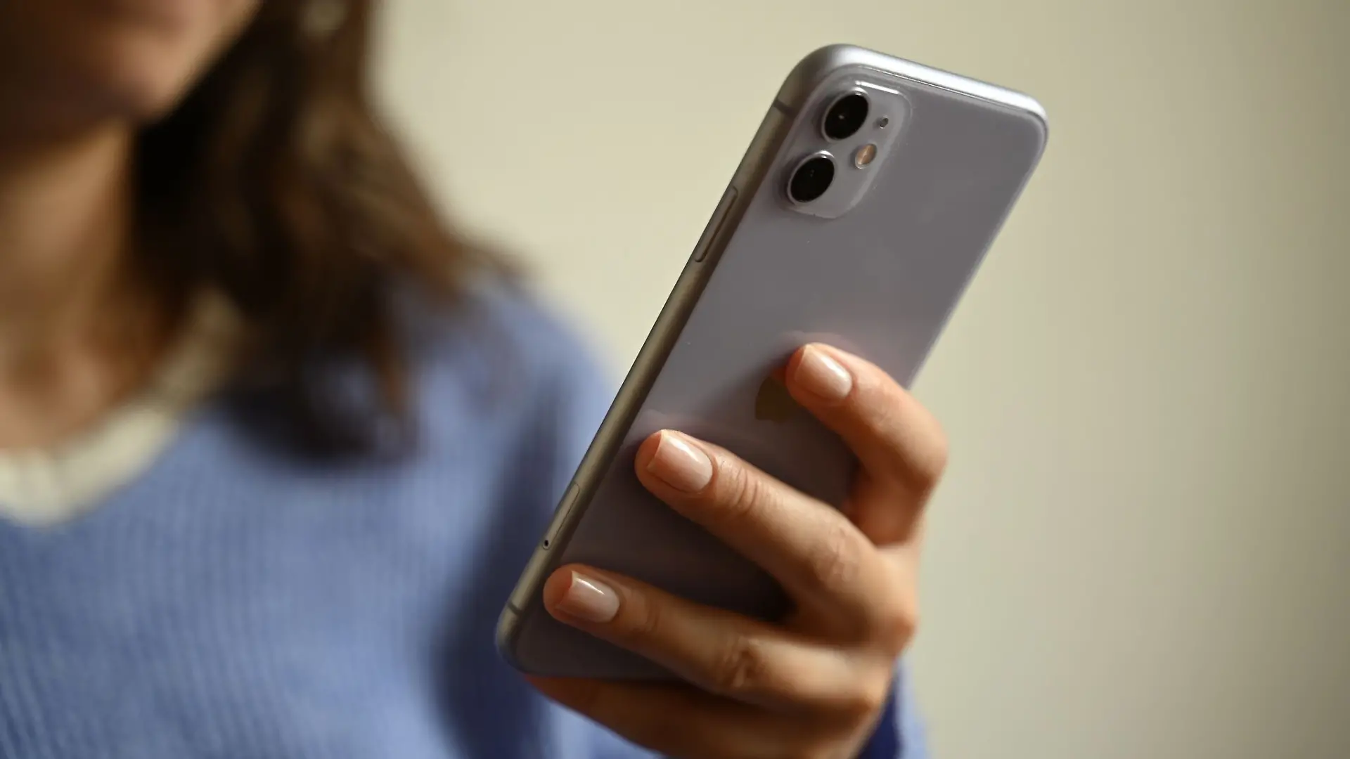 Bei diesen Verhaltensweisen am Smartphone solltet ihr hellhörig werden!