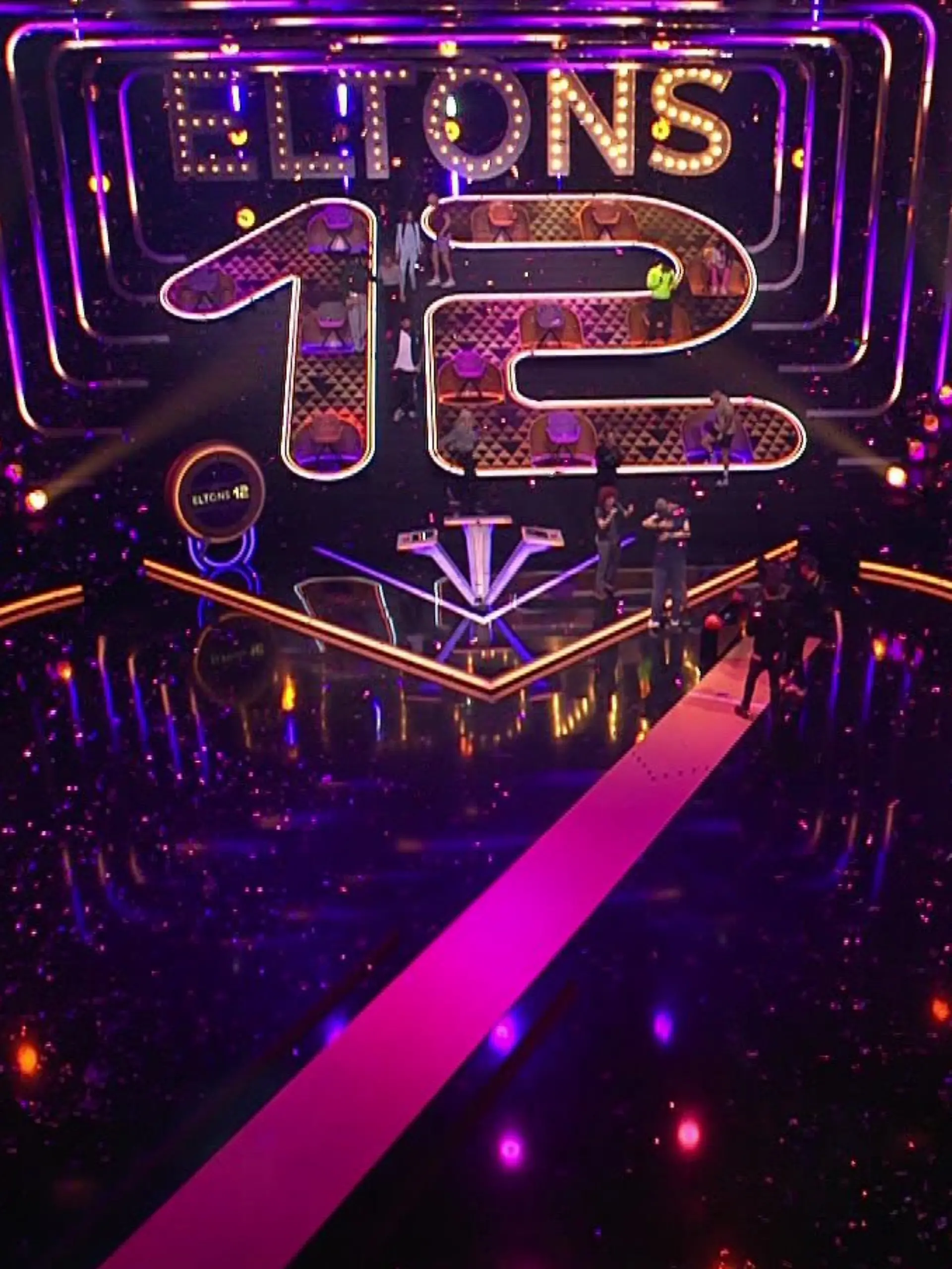 „Eltons 12”