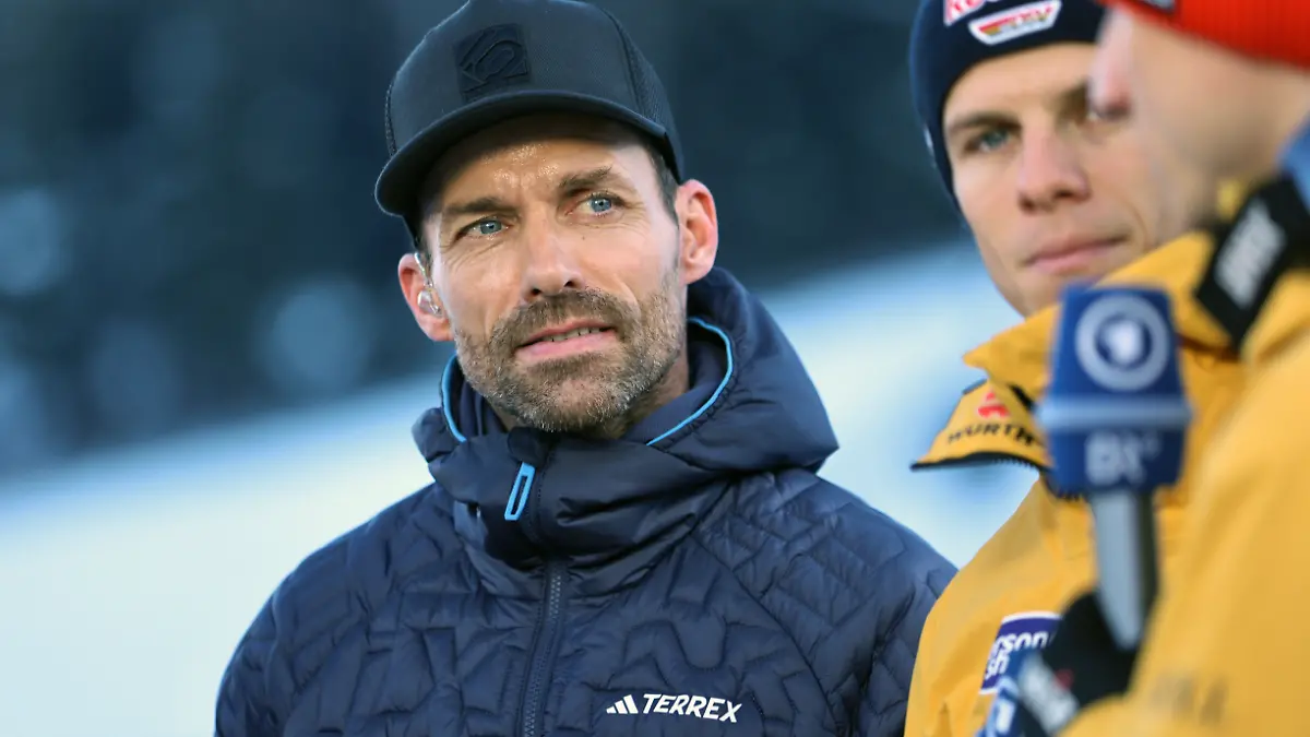 Garmisch-Partenkirchen, Deutschland 31. Dezember 2024: 73.internationale Vierschanzentournee, Skispringen, Herren, Weltcup, Garmisch-Partenkirchen, Olympia Skistadion, 4hills, Olympiaschanze, Qualifikation Sven Hannawald, ehemaliger Skispringer und TV Experte ARD, Kopf, Oberkörper