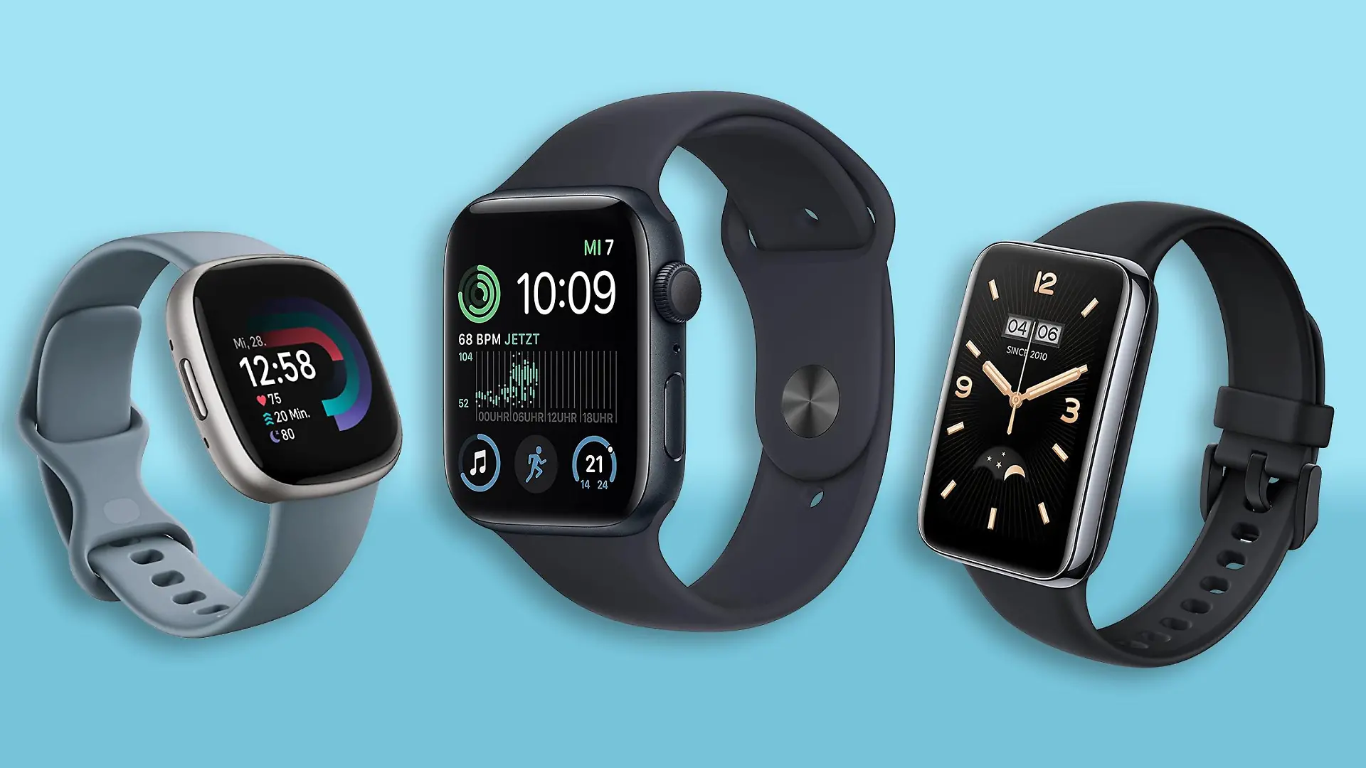 Apple-Watch, Fitbit und Xiaomi-Smartwatch 7 Pro auf blauem Hintergrund.