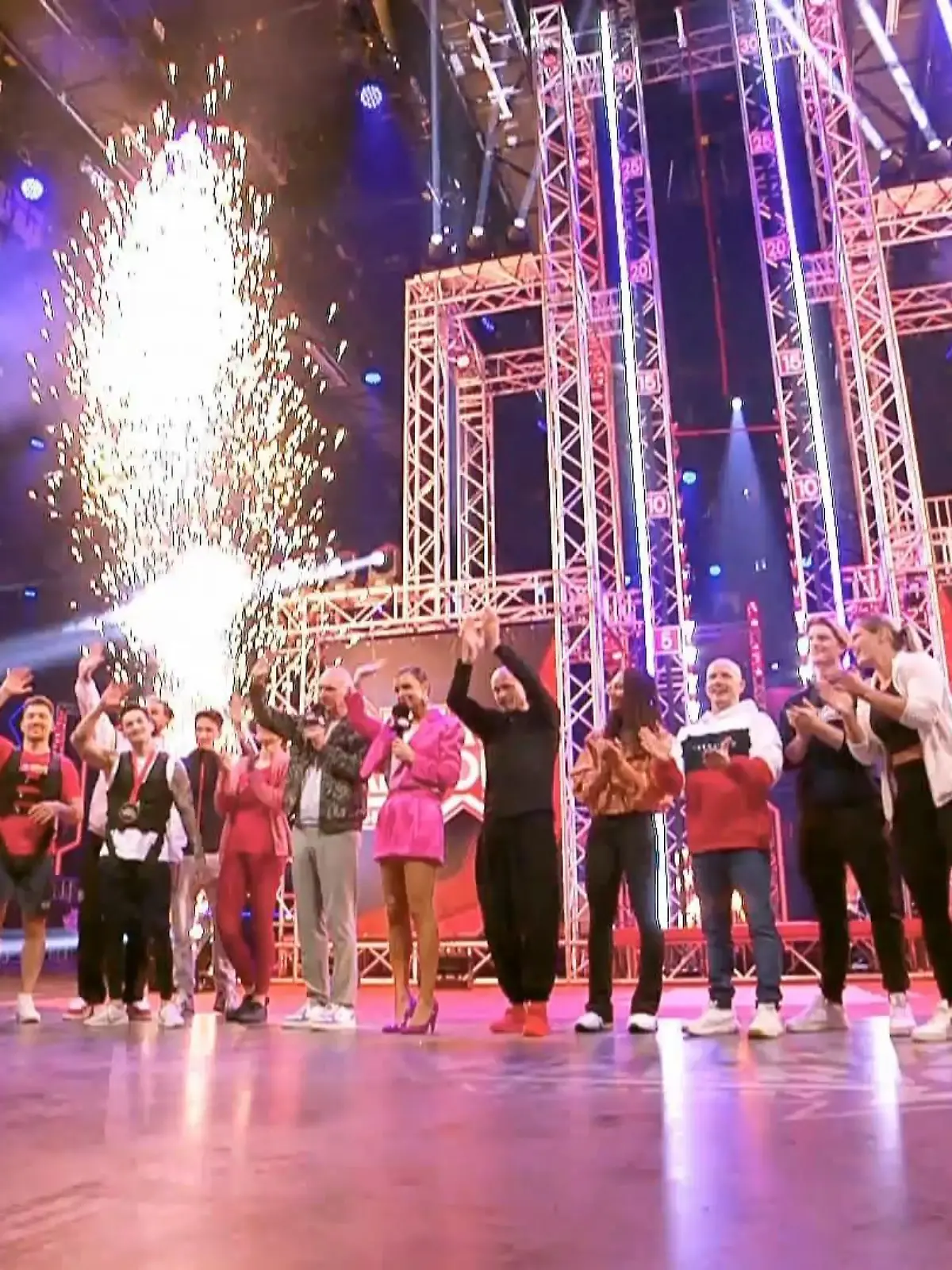 Bild zu: "DAS ist das neue "Ninja Warrior Germany"-Gewinner-Team"