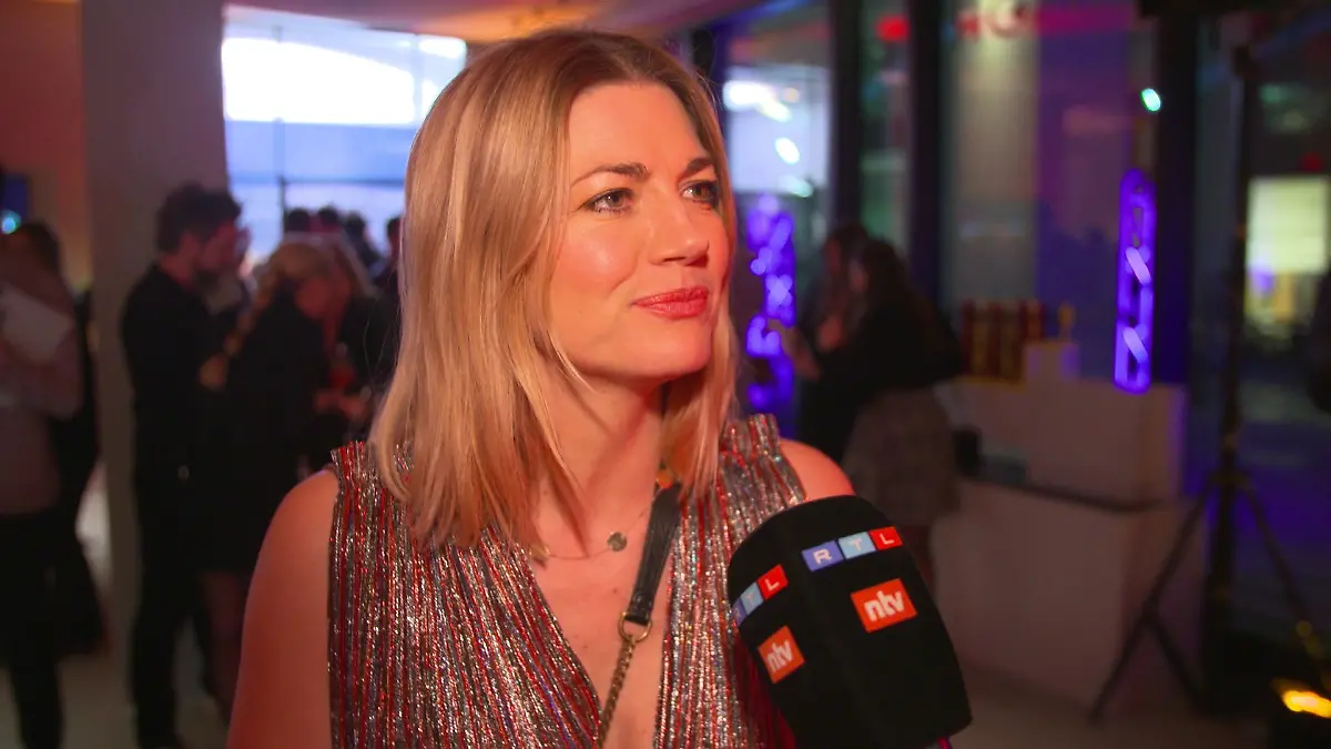 Nina Bott: Mit einfachen Tricks bekämpft sie das Lampenfieber.