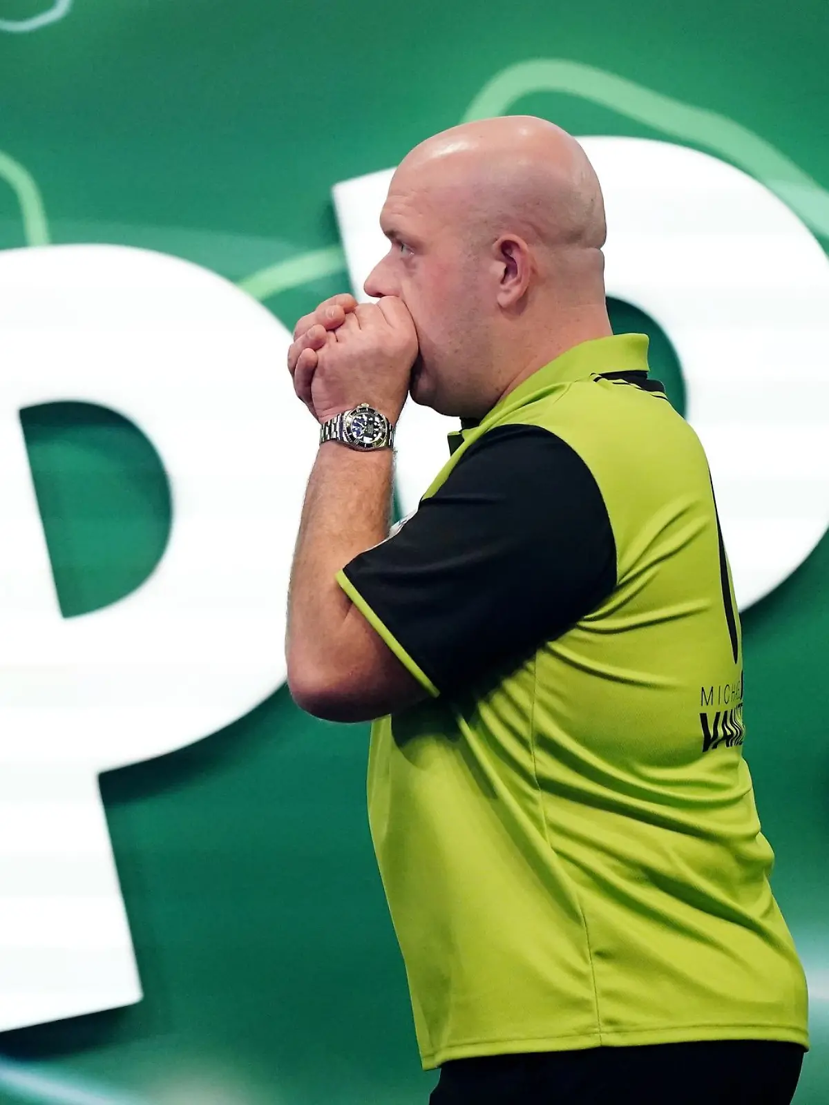 Bild zu: "Ehe-Aus bei Darts-Megastar!"
