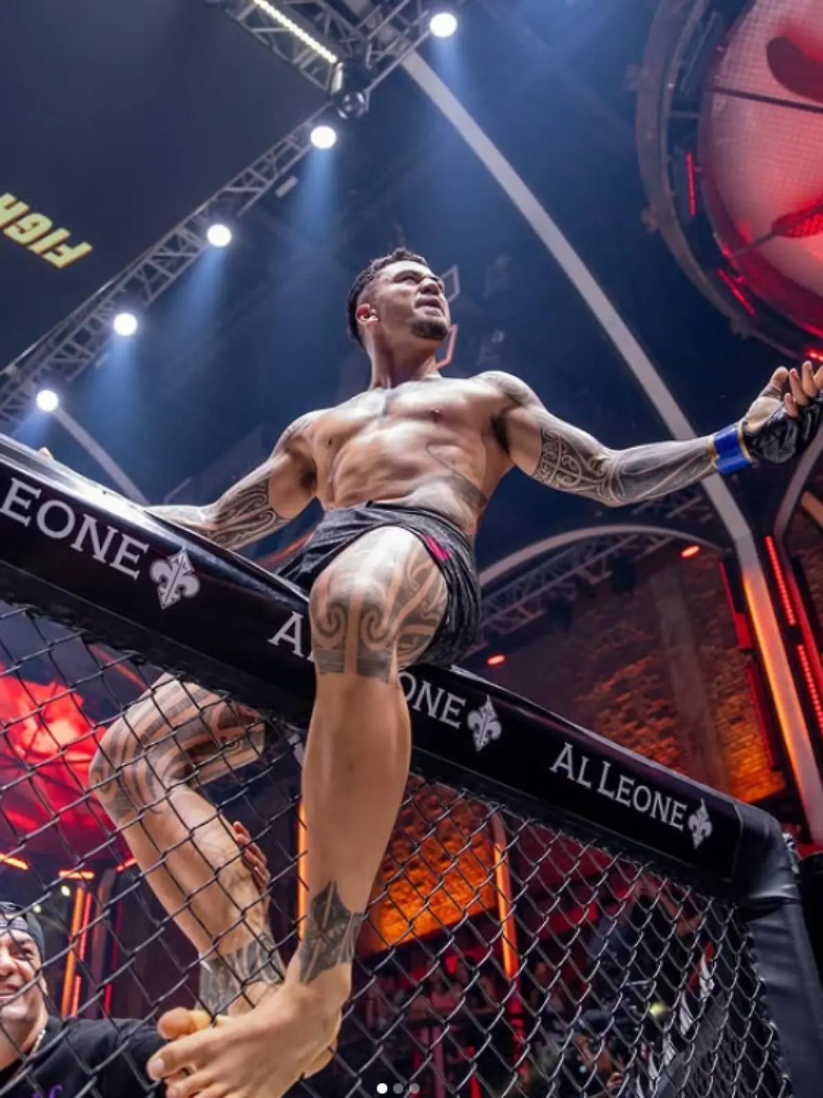 Bild zu: "MMA-Kämpfer stirbt mit 26!"