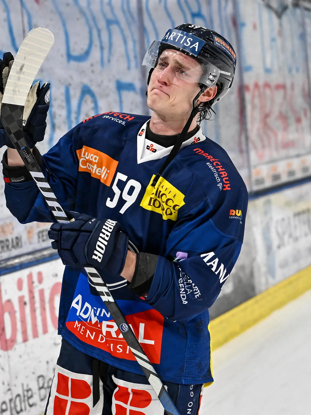 Dario Wüthrich brach nach dem Spiel in Tränen aus.