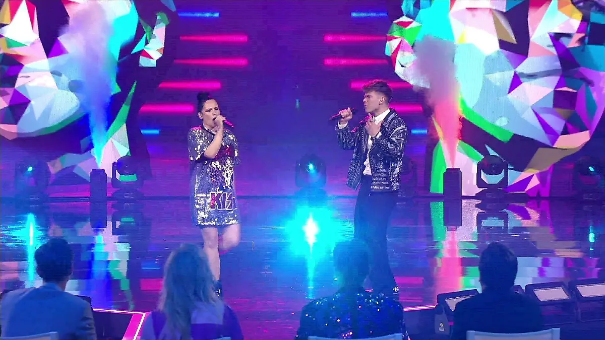 Emine Knapczyk & Dominik Simmen rocken das Battle DSDS 2022: 1. Liveshow