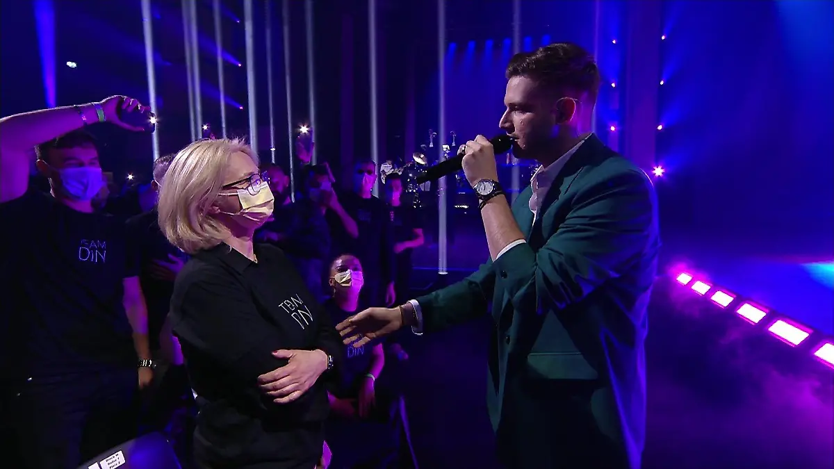 Din Omerhodzic widmet Song seiner geliebten Mama Gänsehaut-Moment in DSDS-Liveshow