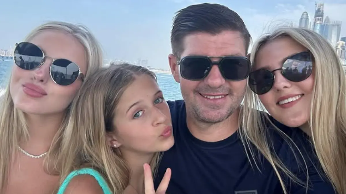 Steven Gerrard.PNG