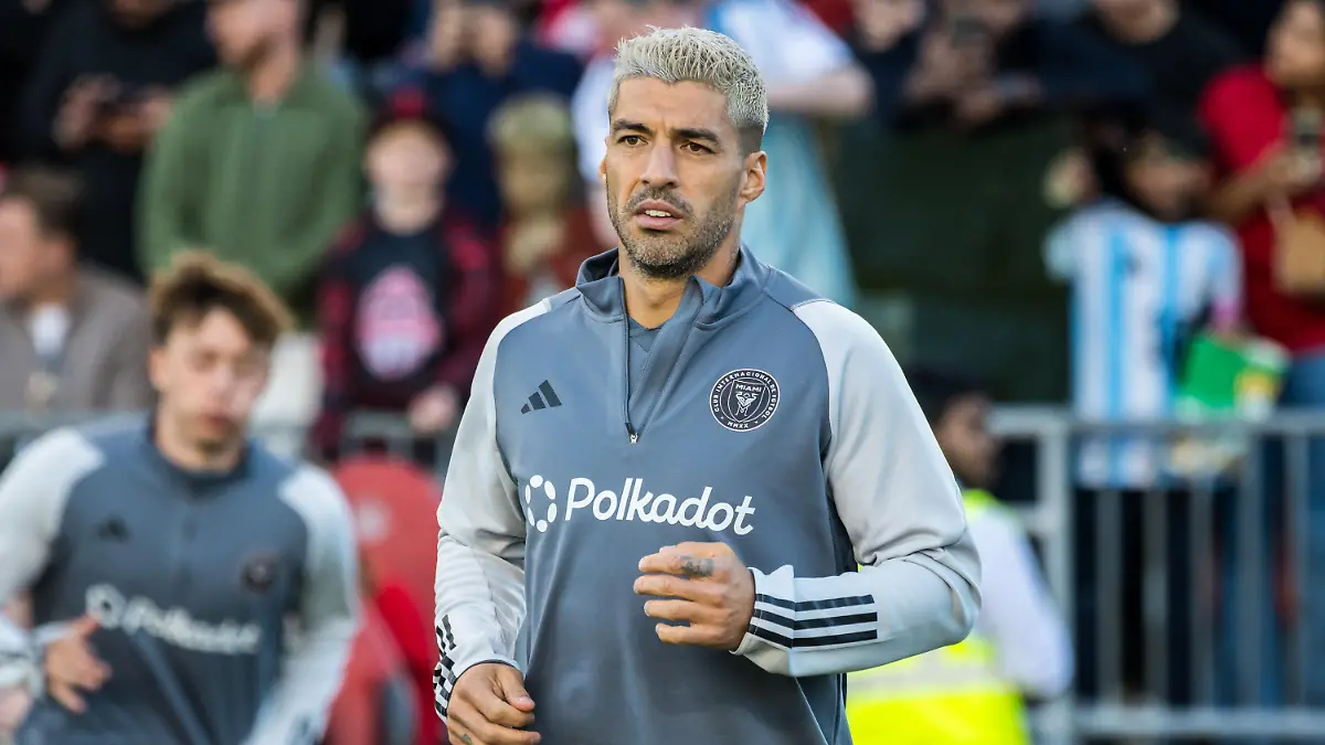 Luis Suarez von Inter Miami CF vor einem MLS-Spiel beim Warmlaufen