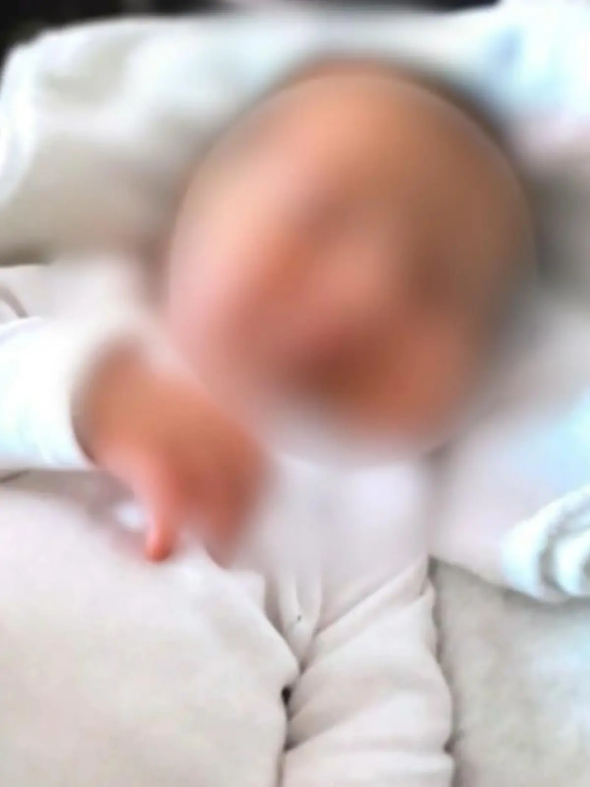Bild zu: "Sie wollten ihr Baby! Ehepaar nach Tod zweier Ukrainerinnen vor Gericht "