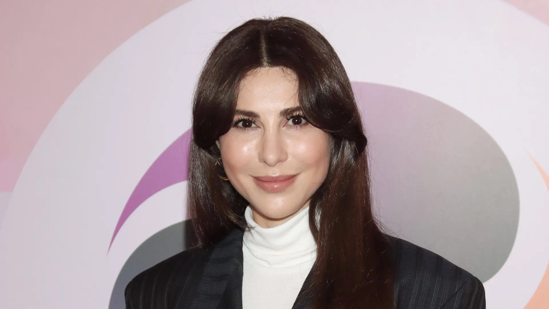 Dr. Emi Arpa