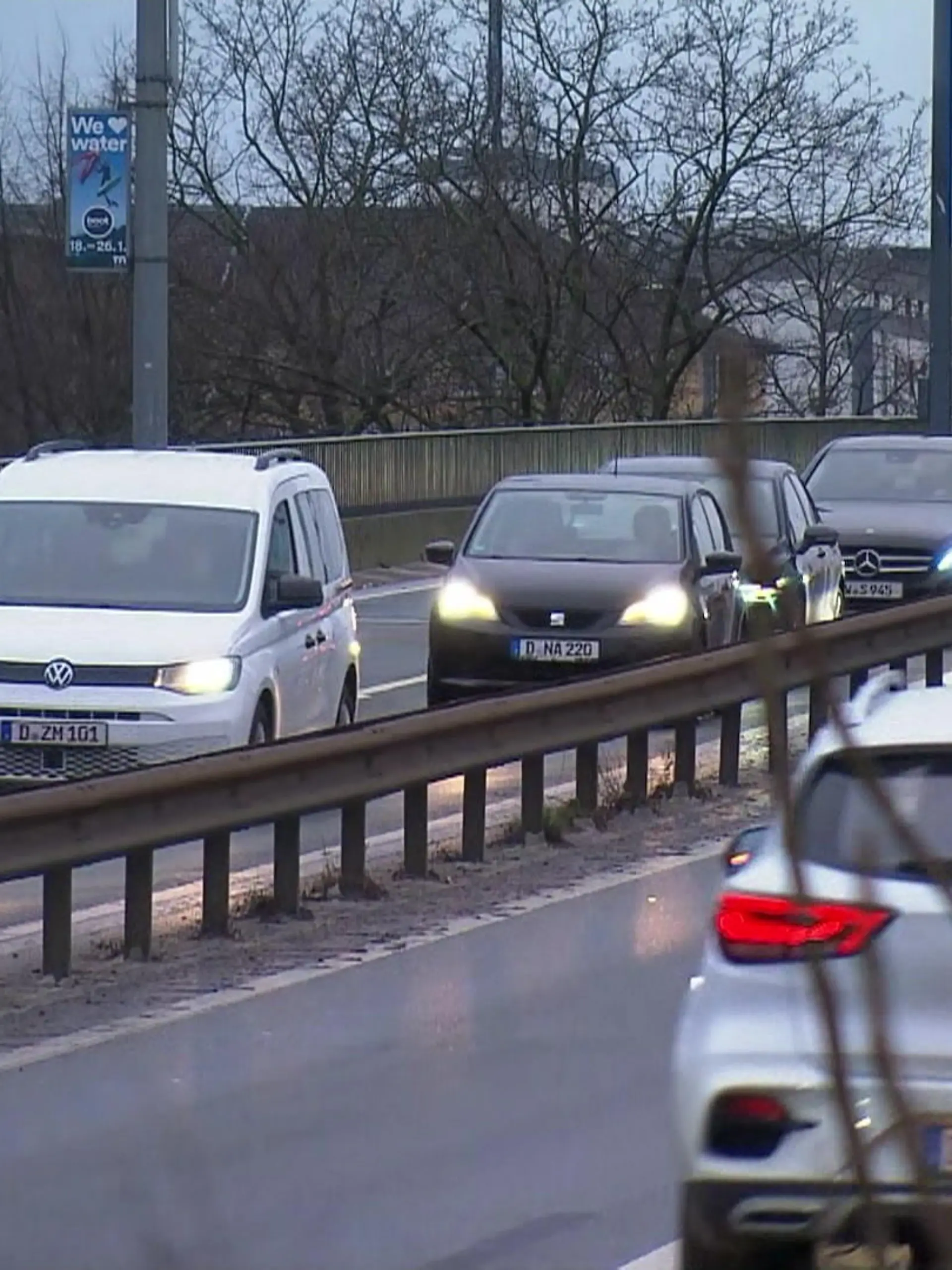 Bild zu: "Hier verlieren Pendler jährlich 60 Stunden Zeit"