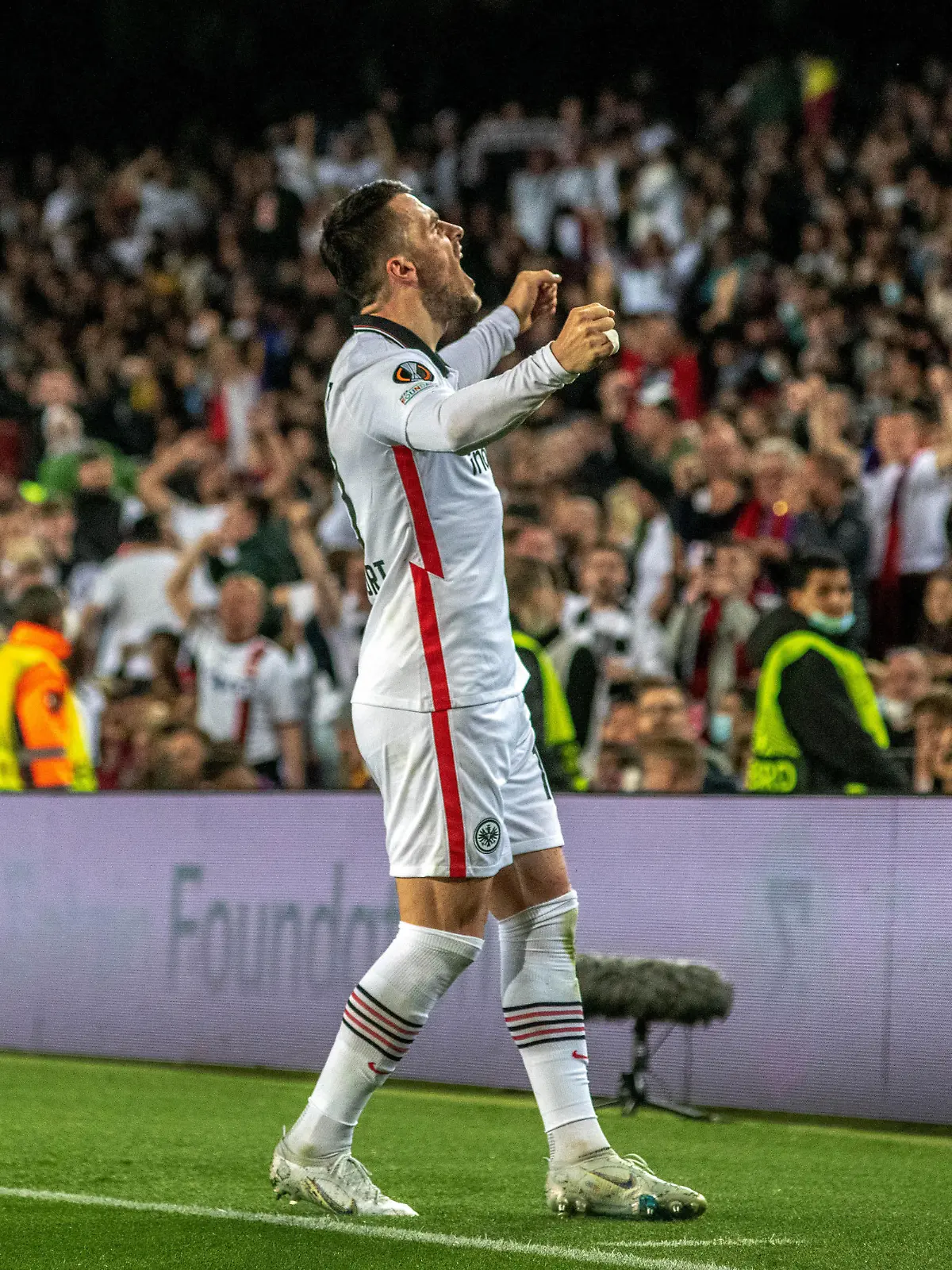 BARCELONA, SPAIN - APRIL 14: Filip Kostic (Frankfurt) celebrates the UEFA Europa League quarter Final Second Leg football match between FC Barcelona and Eintracht Frankfurt at the Camp Nou stadium in Barcelona on April 14, 2022. Adria Puig / Anadolu Agency