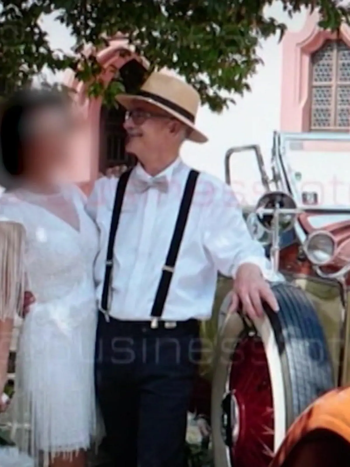 Bild zu: "Millionär ein Jahr nach Hochzeit mit Bolzenschussgerät getötet "