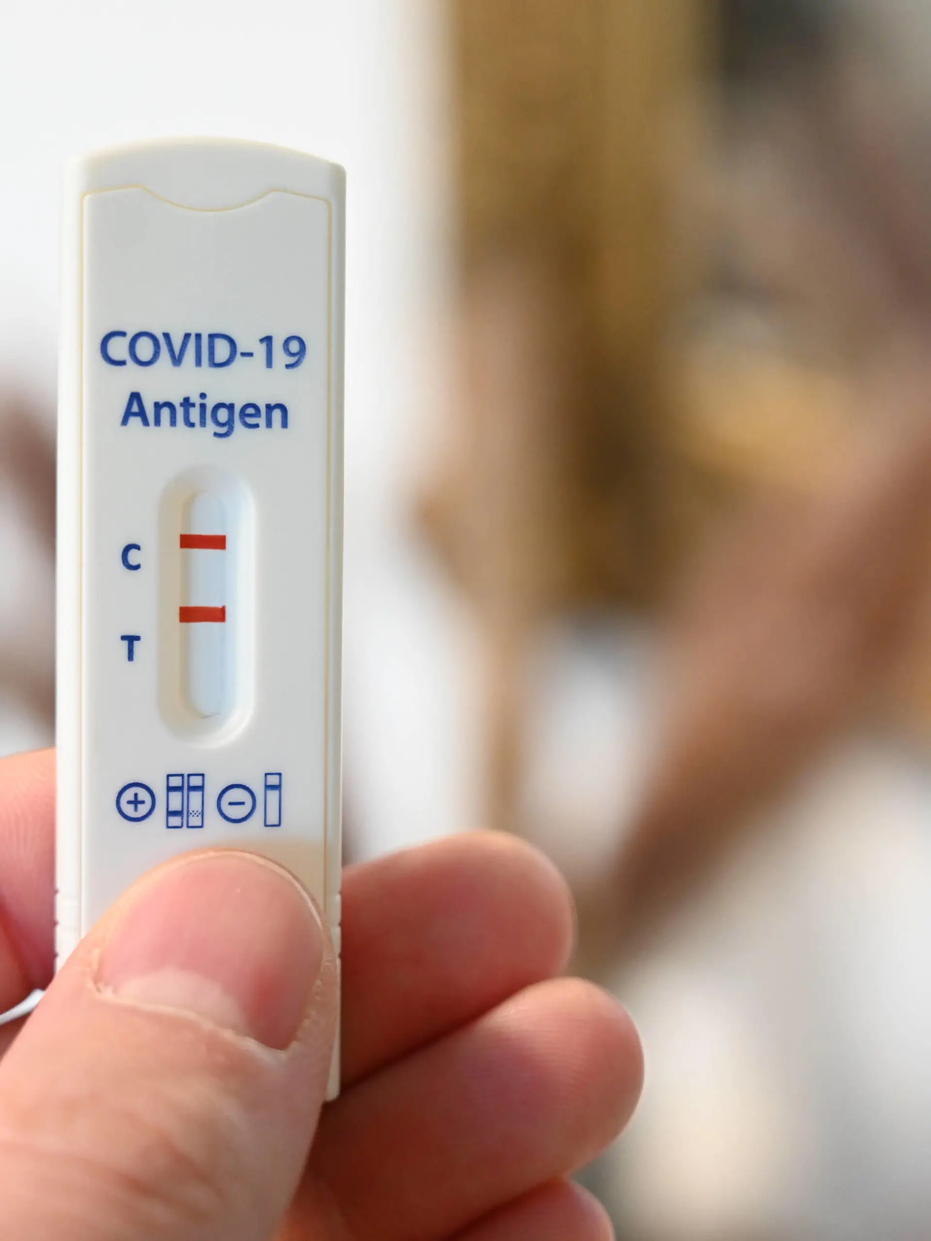  Stock- und Symbolbilder I 22.02.2022 Thema: Coronatest, Corona-Test, Corona Test, Antigen-Test. Hamburg Neugraben Hamburg Deutschland *** Stock and Icon Images I 22 02 2022 Topic Coronatest, Corona Test, Corona Test, Antigen Test Hamburg Neugraben Hamburg Germany Copyright: xLobeca/FelixxSchlikisx