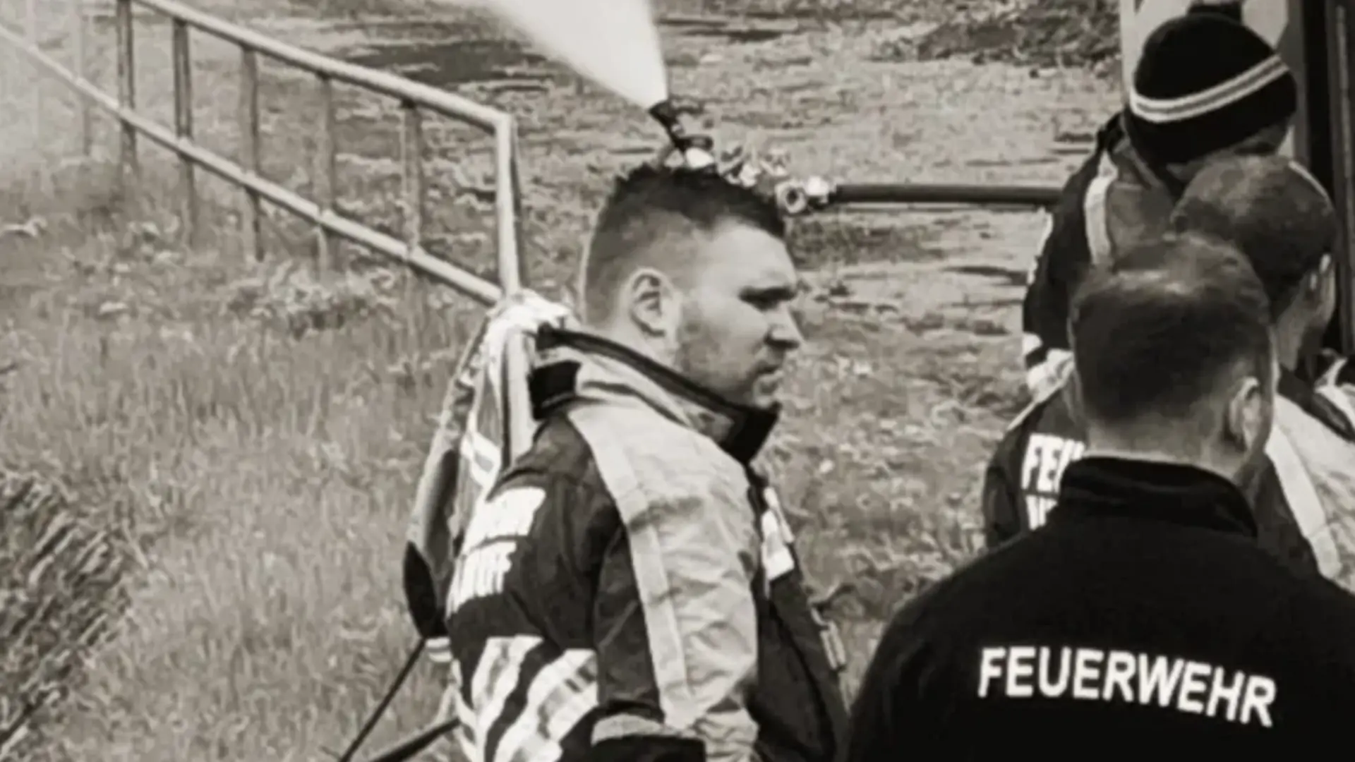 Polizist Max auf einem Schwarzweißbild.