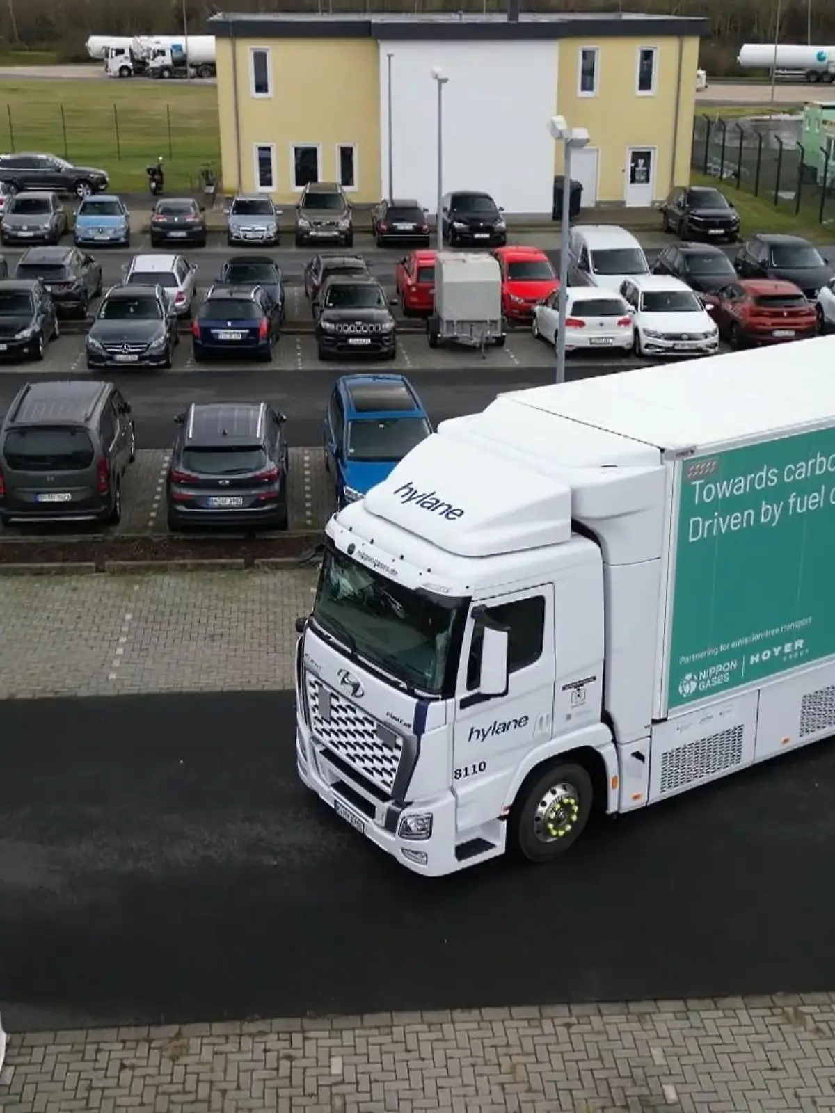 Bild zu: "Lastwagen der Zukunft"