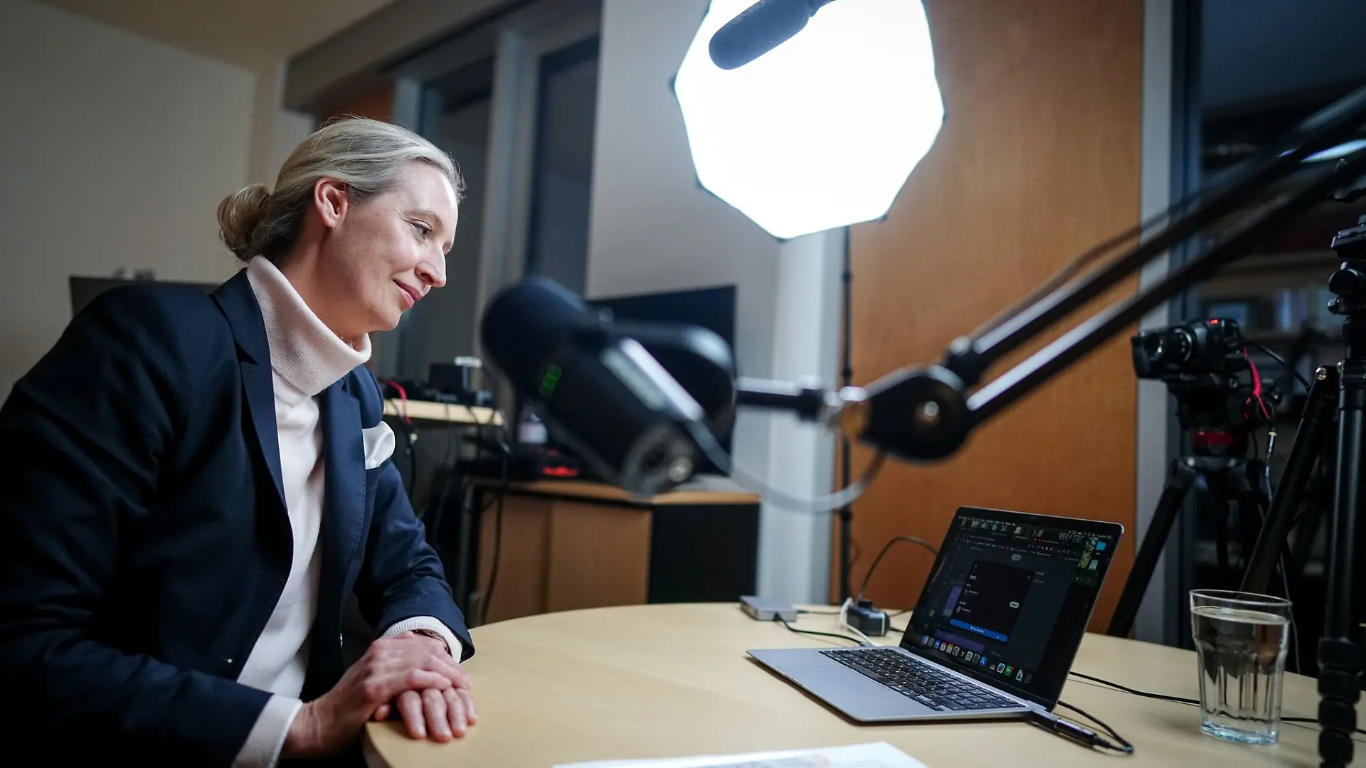 Weidel über Hitler: «Er war ein Kommunist und sah sich selbst als Sozialisten.»
